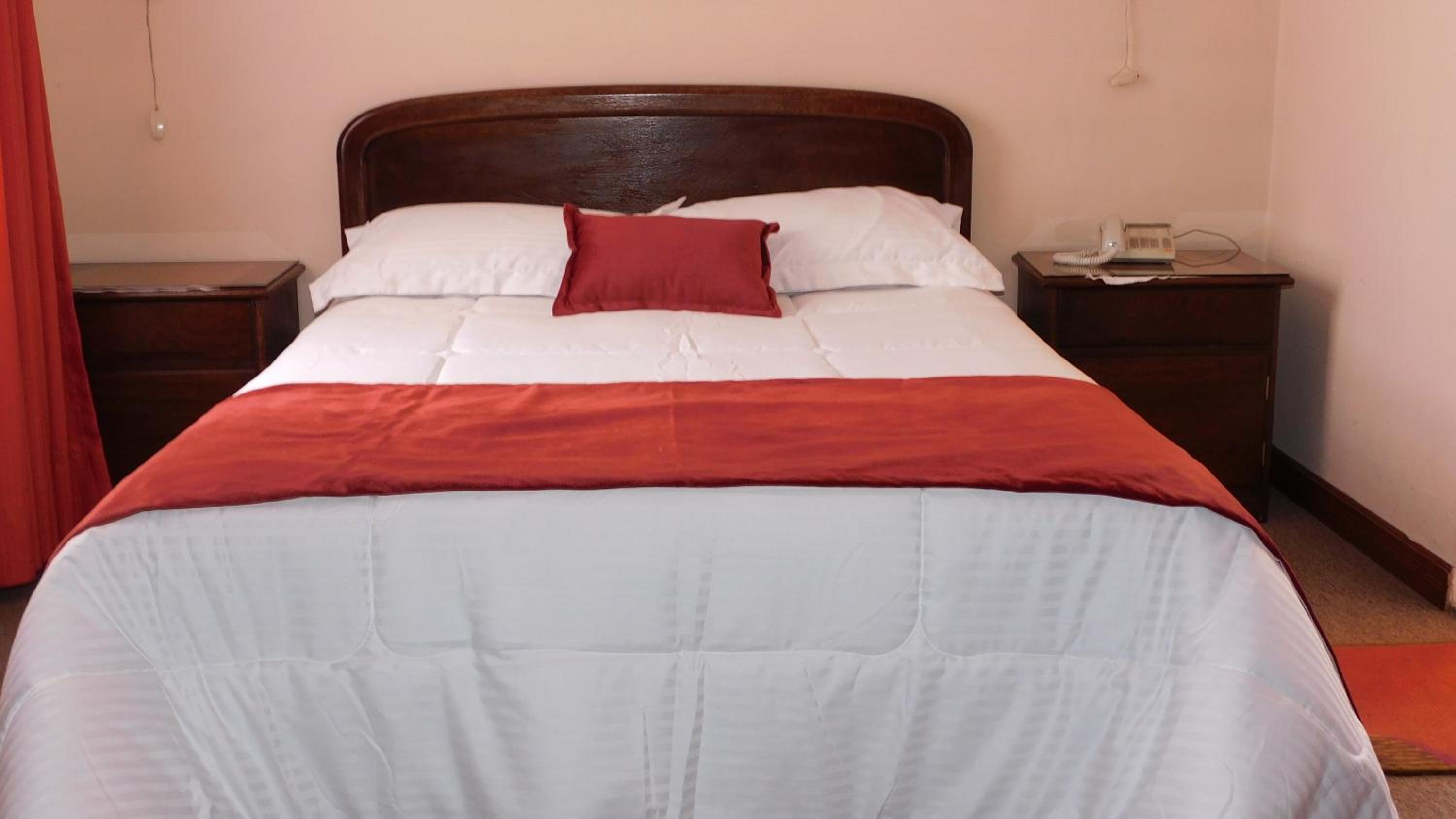 Standard Double or Twin Room photo 1