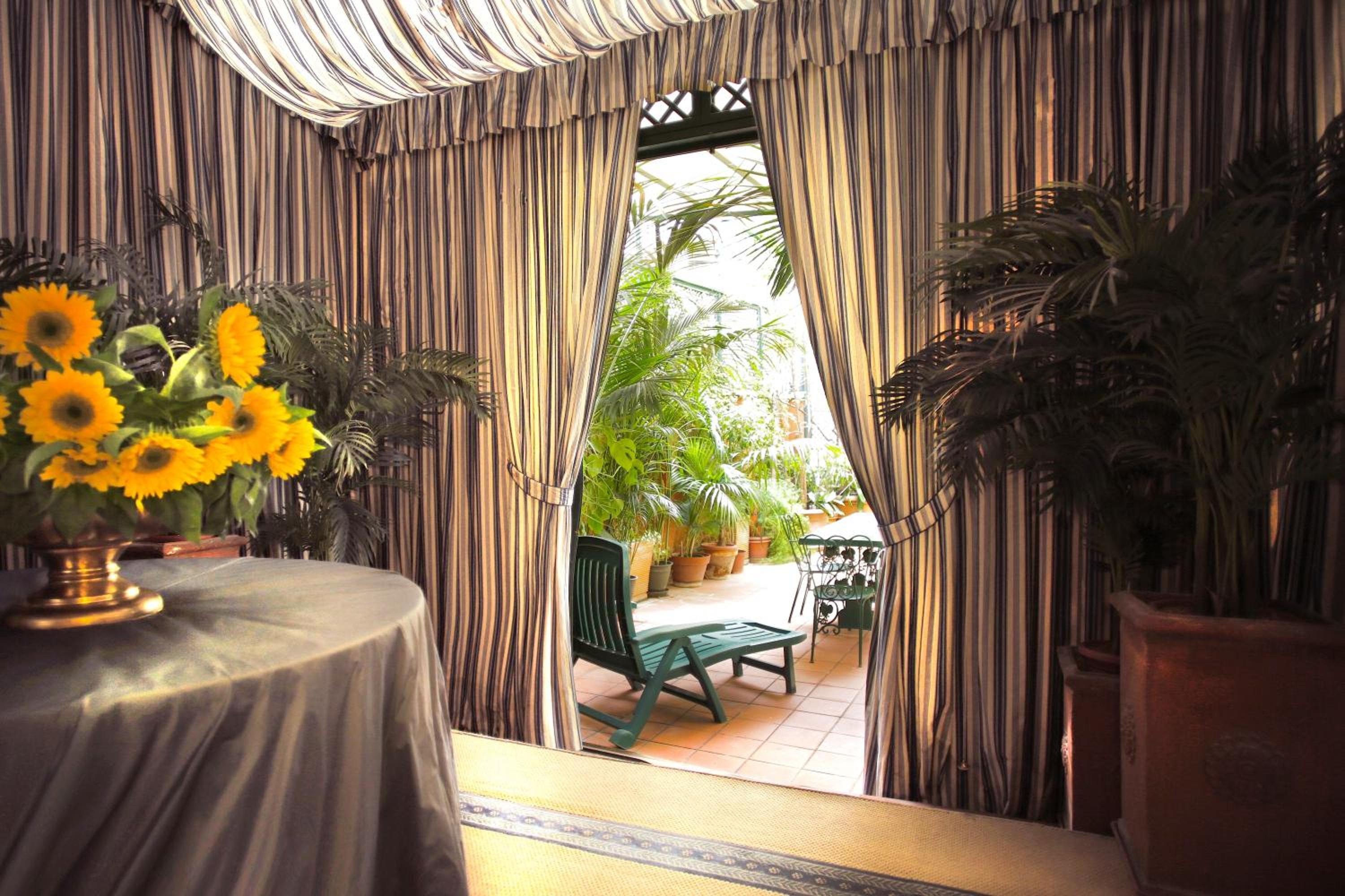 Emperor Bonaparte Suite photo 2