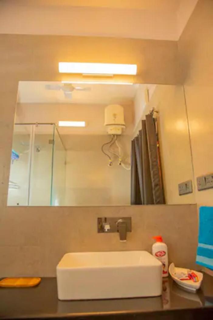 Deluxe Double Room with Balcony - Photo 2