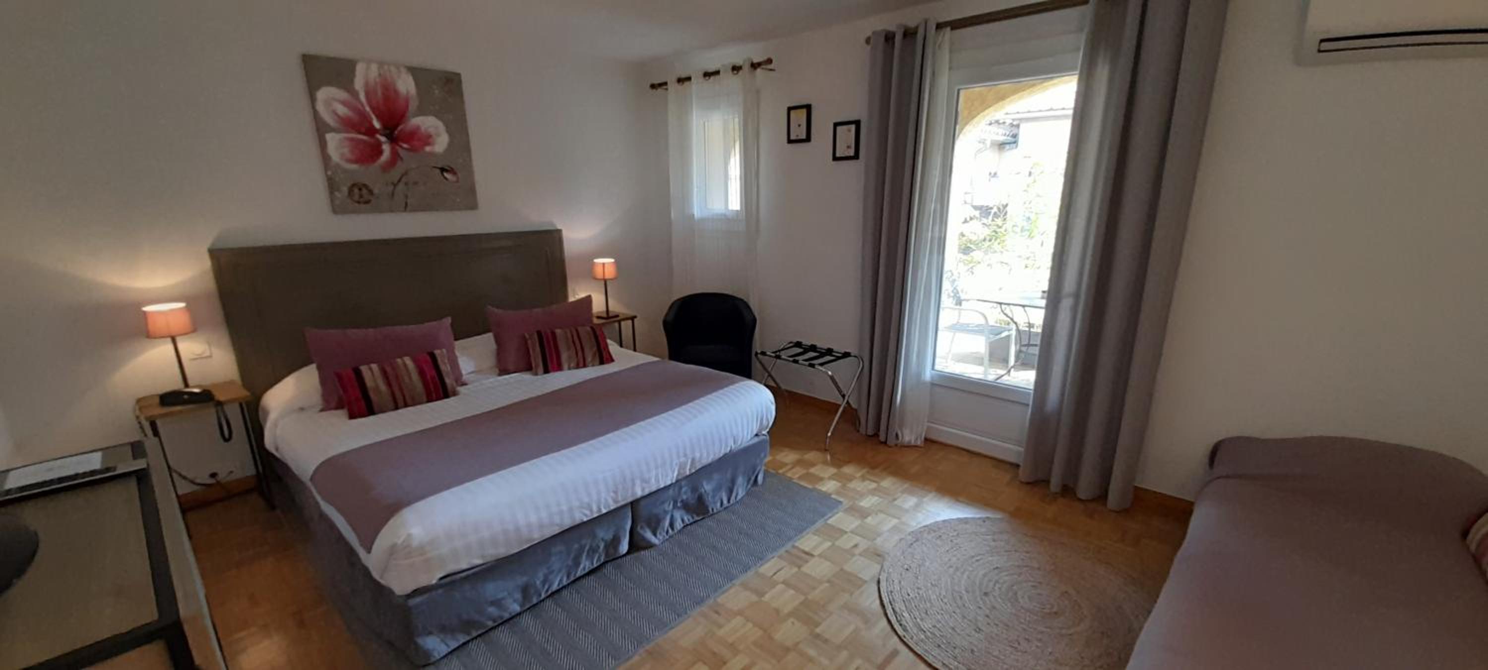 Superior Double Room - Photo 1