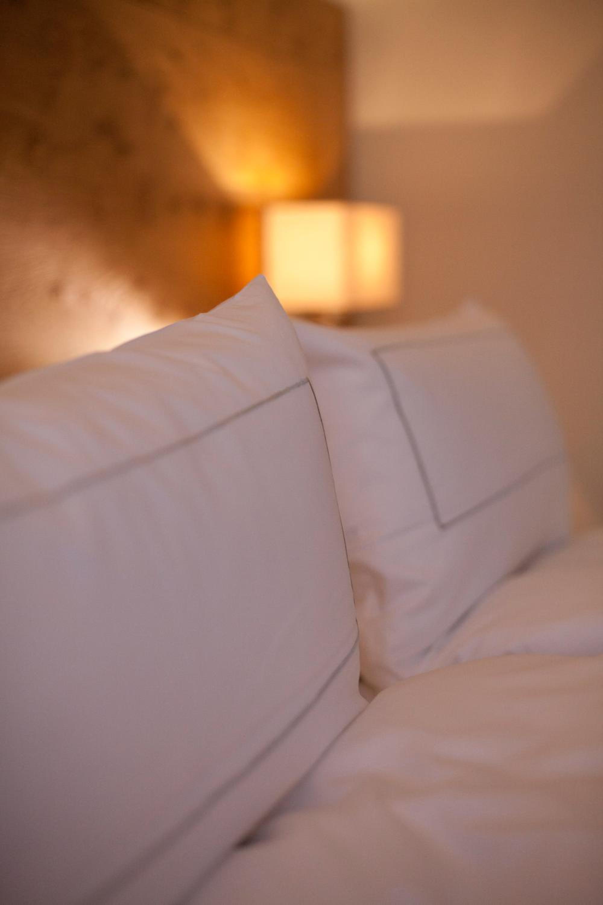 Large Double Room photo 2