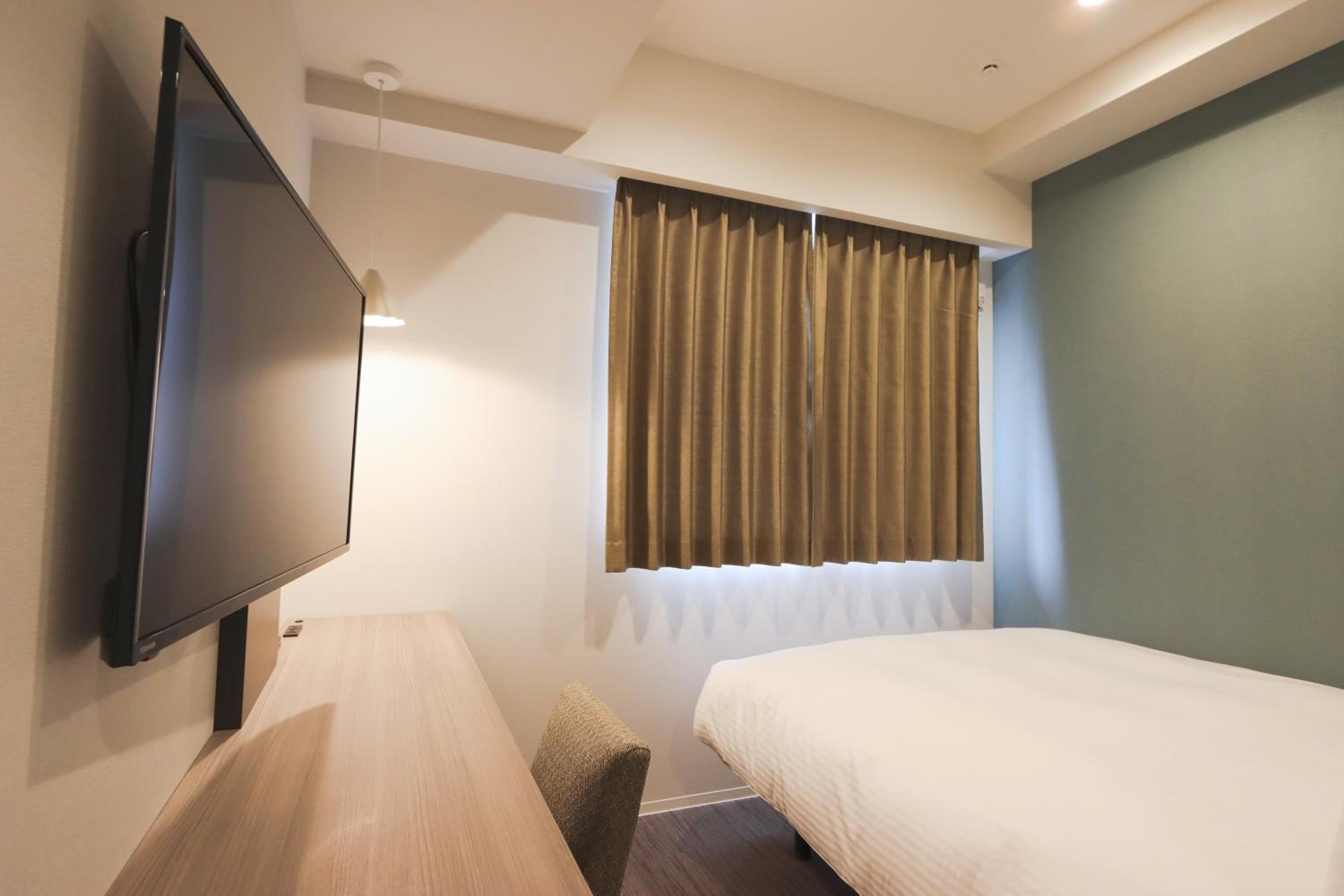 Double Room - Photo 8