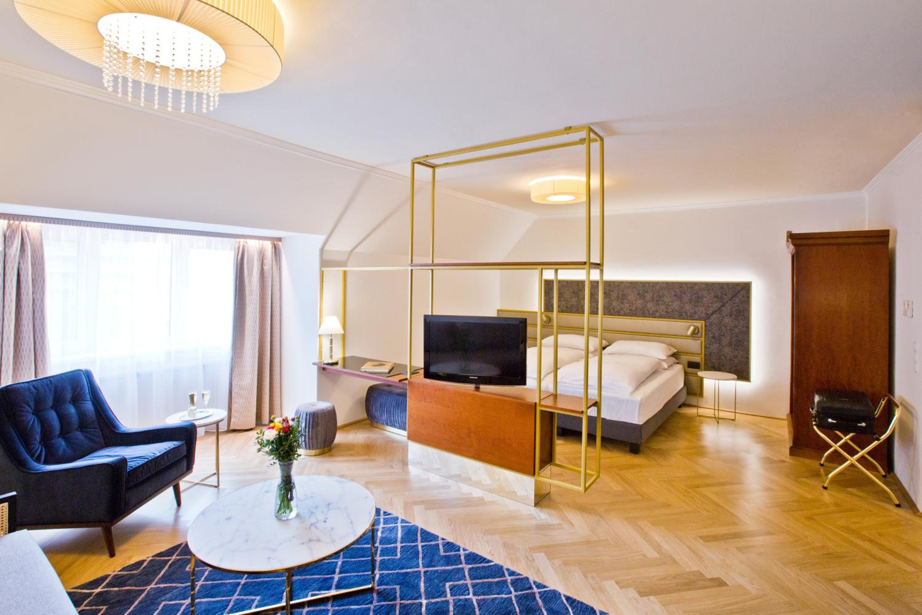 Deluxe Room - Double or Twin