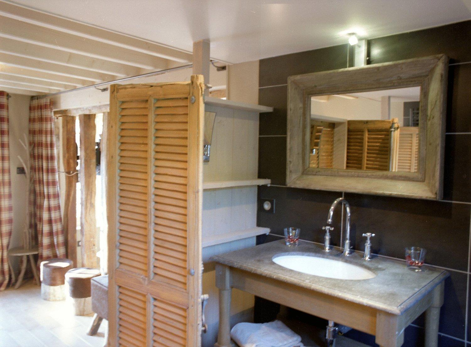 Suite - Photo 7