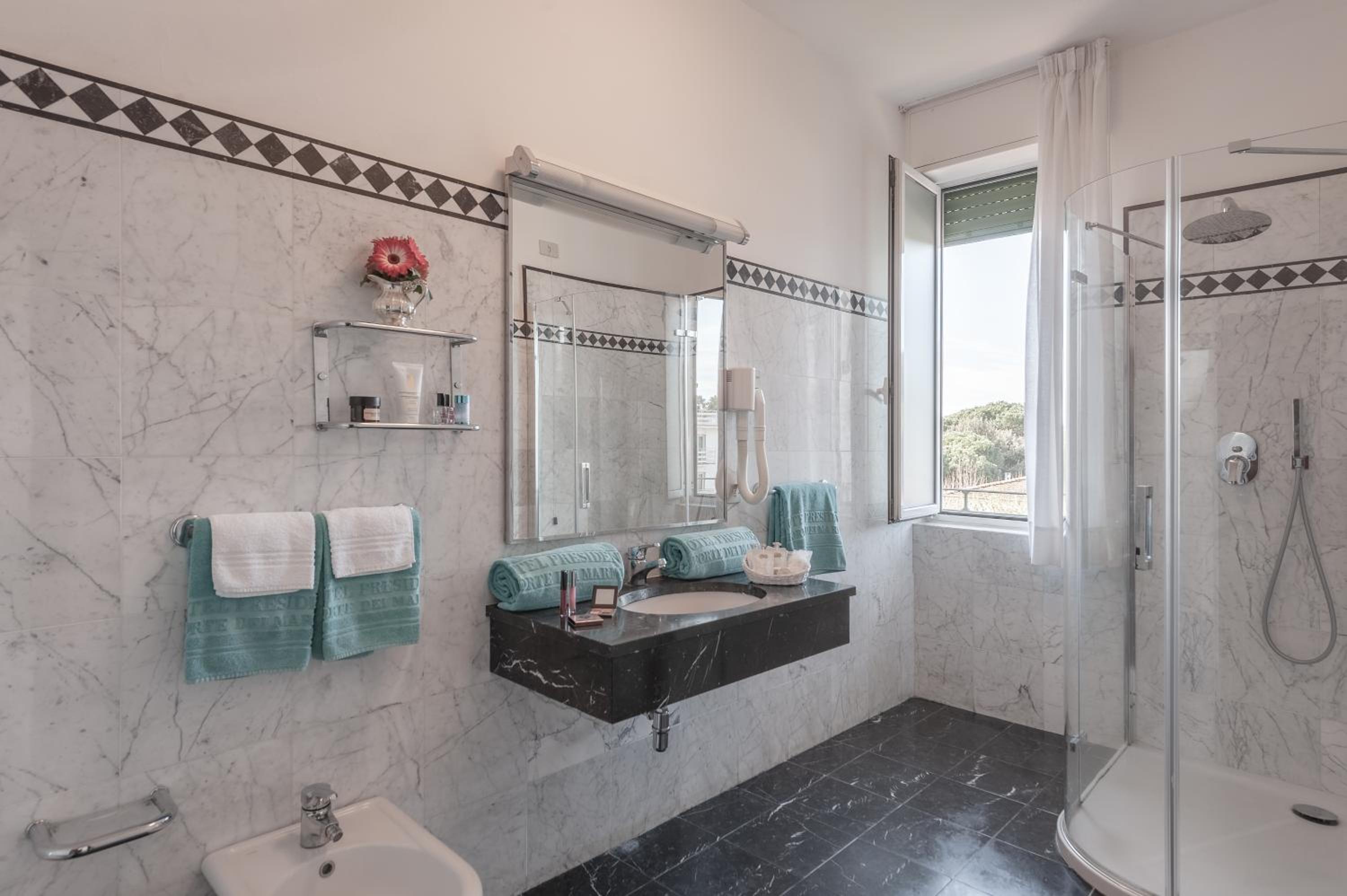 Superior Double Room with Terrace - Photo 2