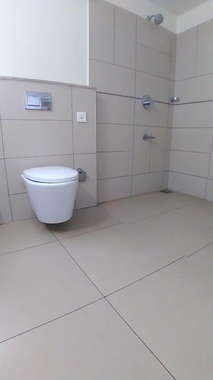 Deluxe Double or Twin Room - Photo 15