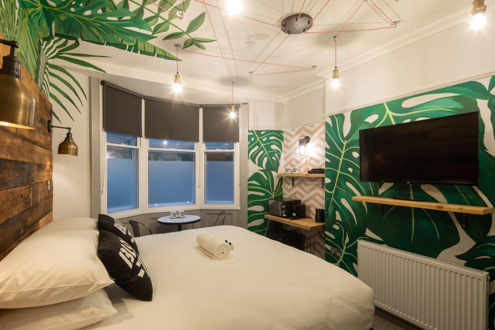 Double or Twin Room - Photo 5