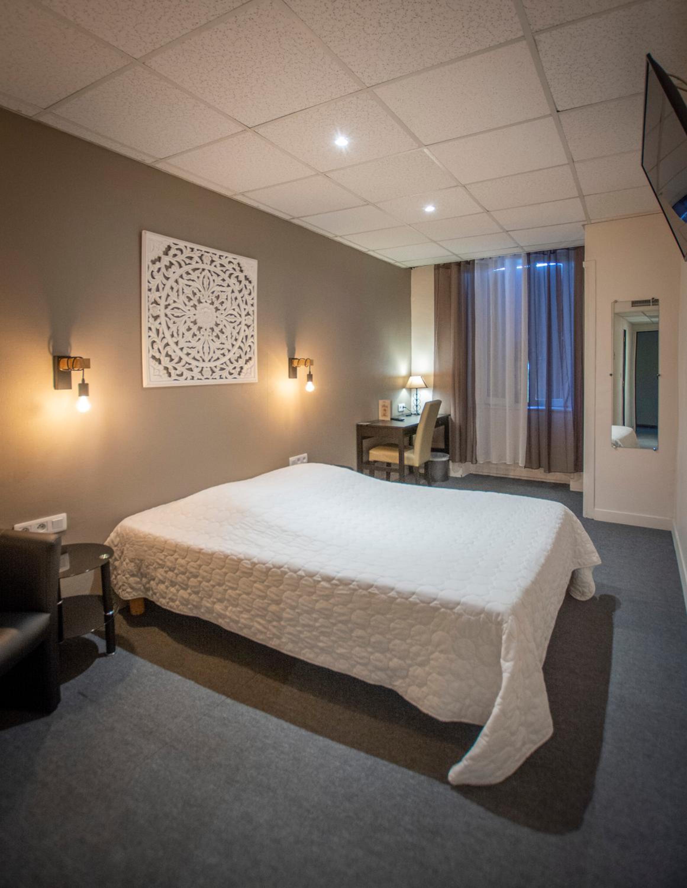 Double Room - Photo 1