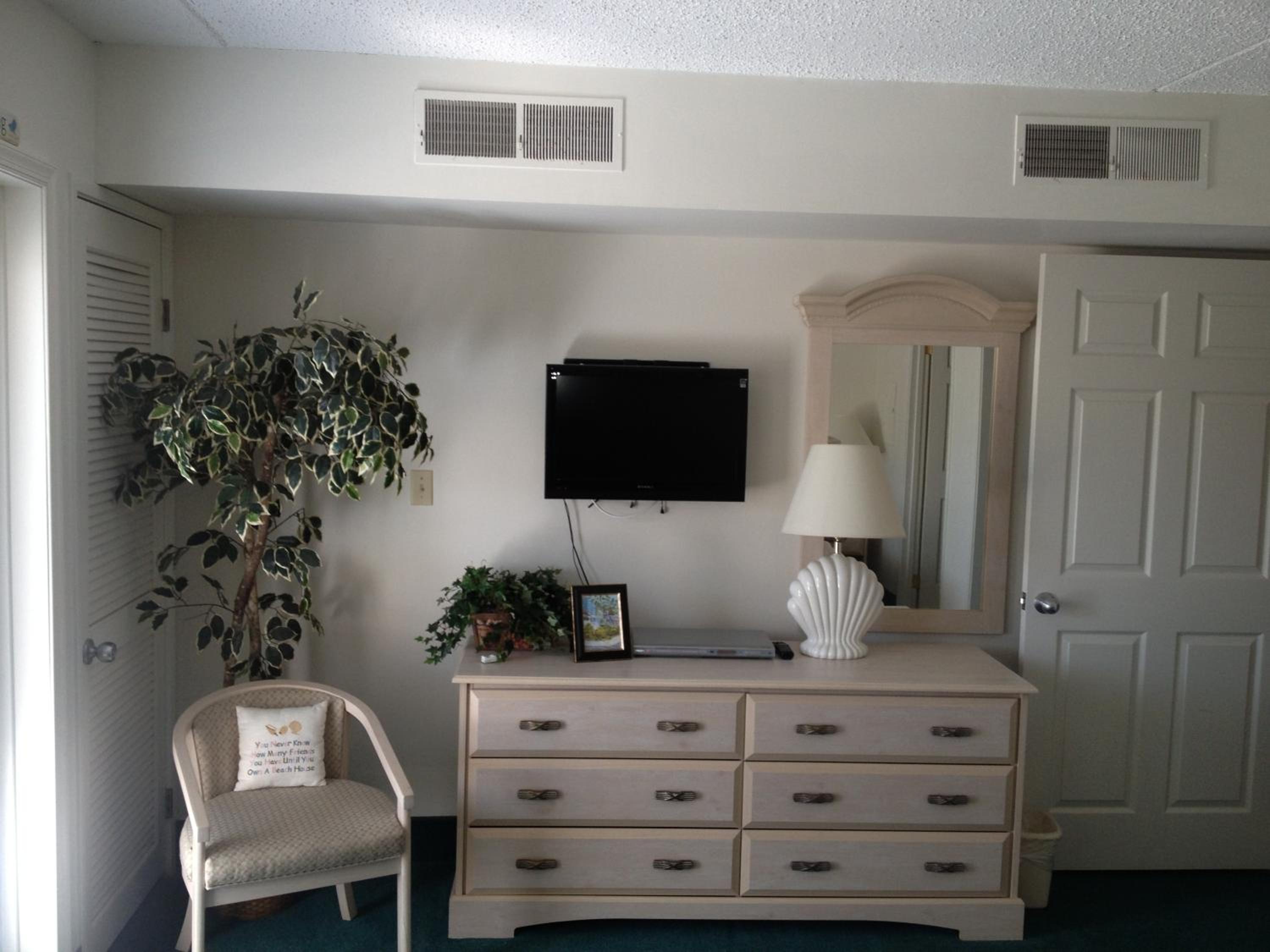 Penthouse King Suite photo 1