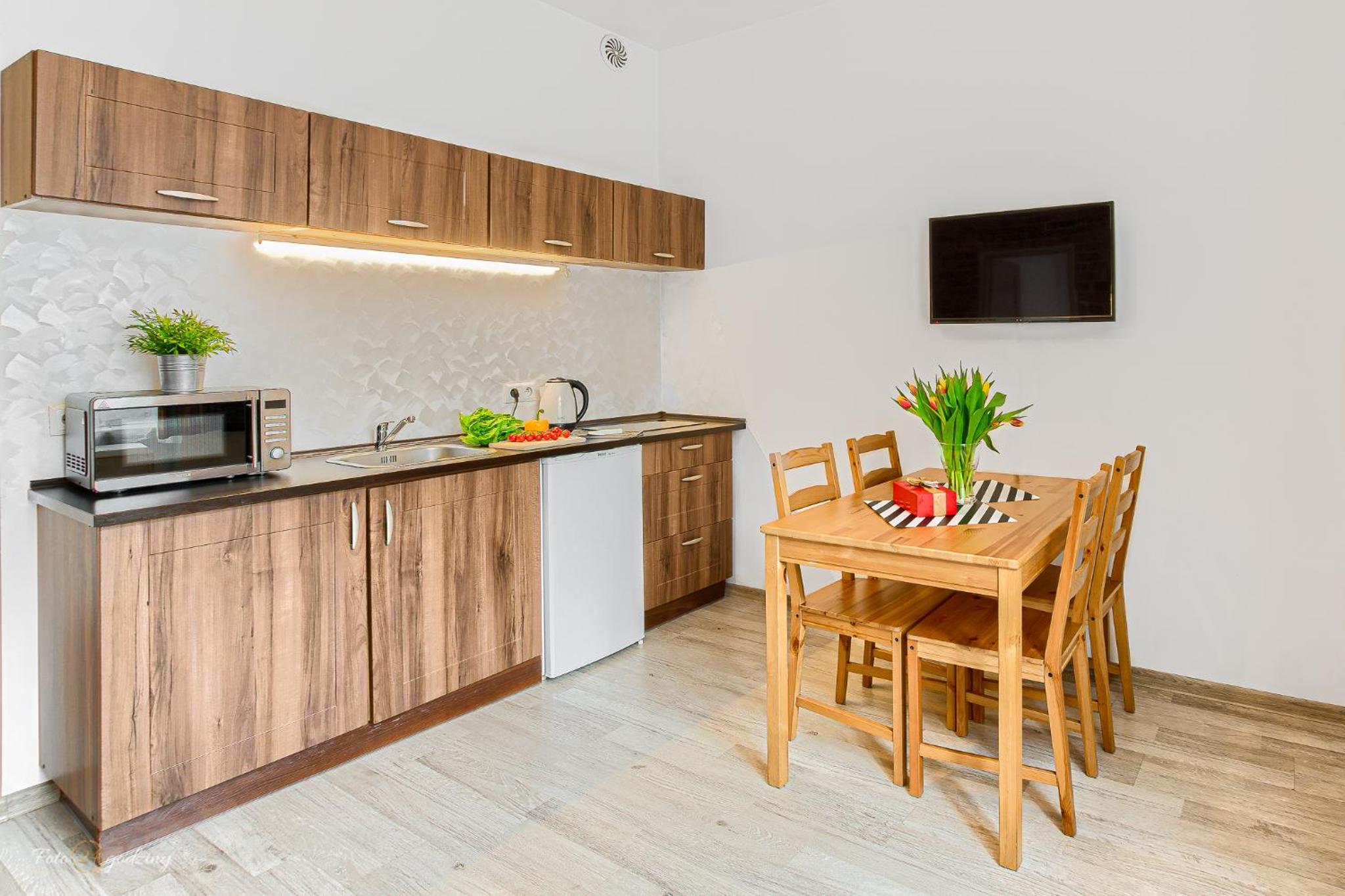 Apartment - Photo 8