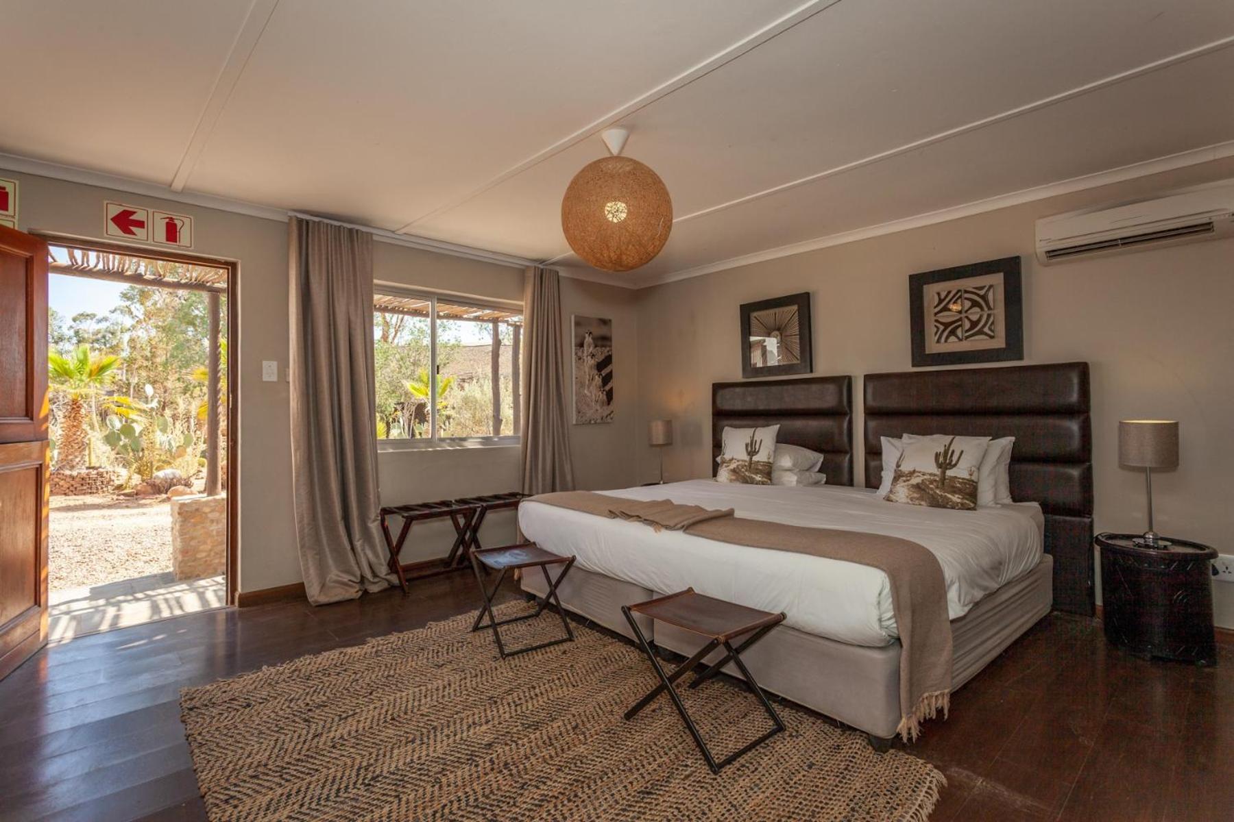 Deluxe Double Room with 2 Game Drives