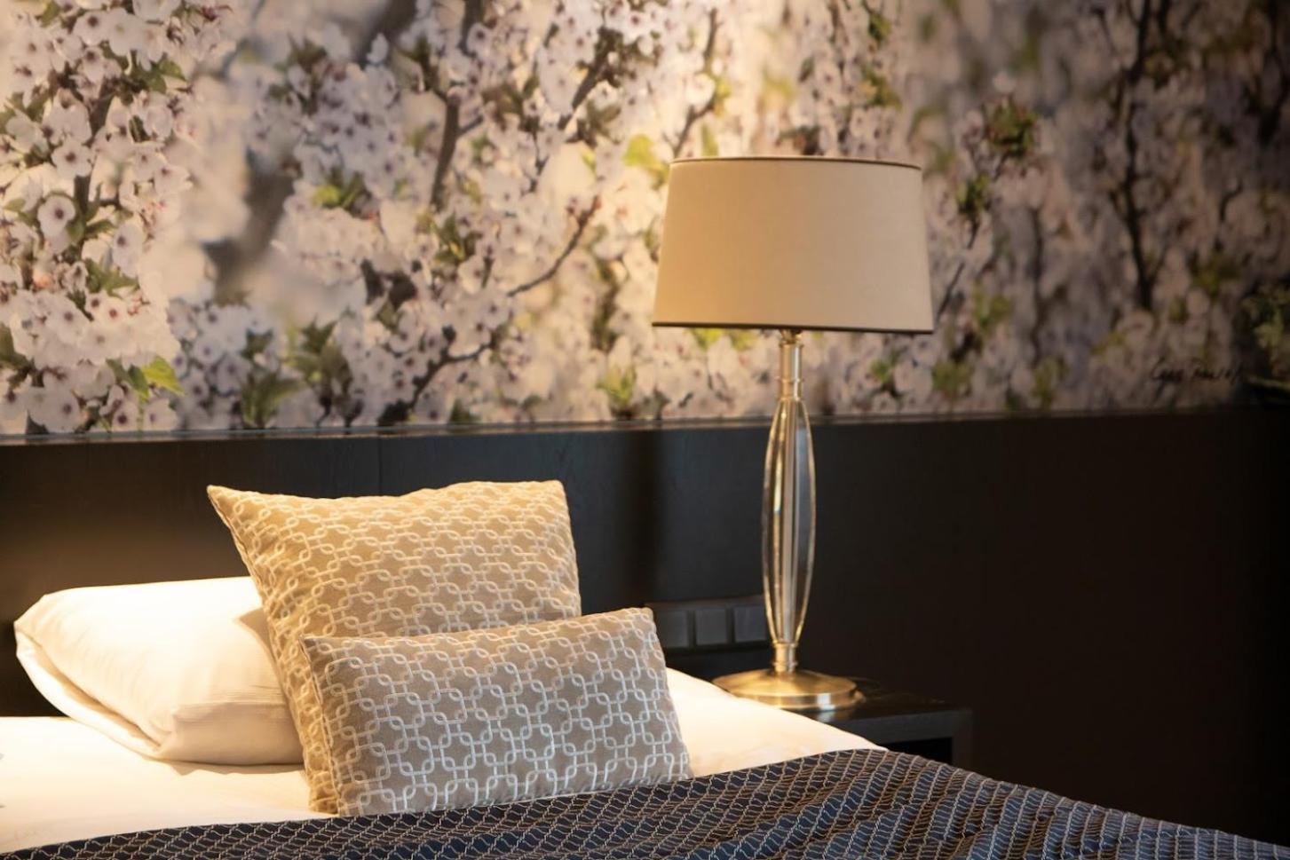 Suite with Garden View