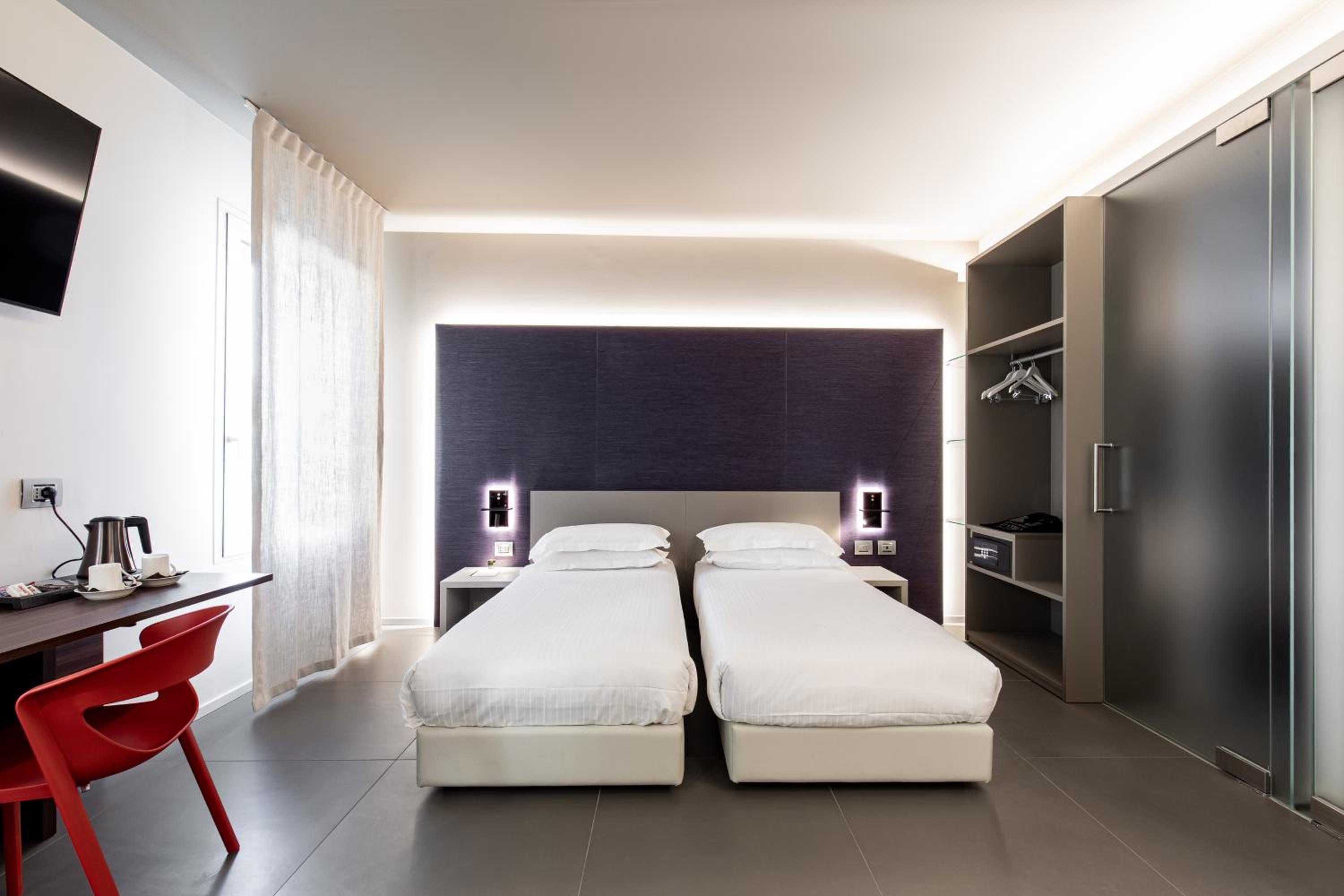 Quadruple Room - Photo 4