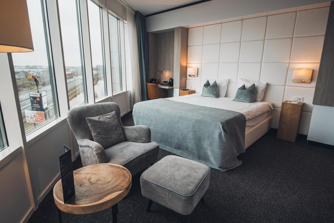 Executive Room photo 3
