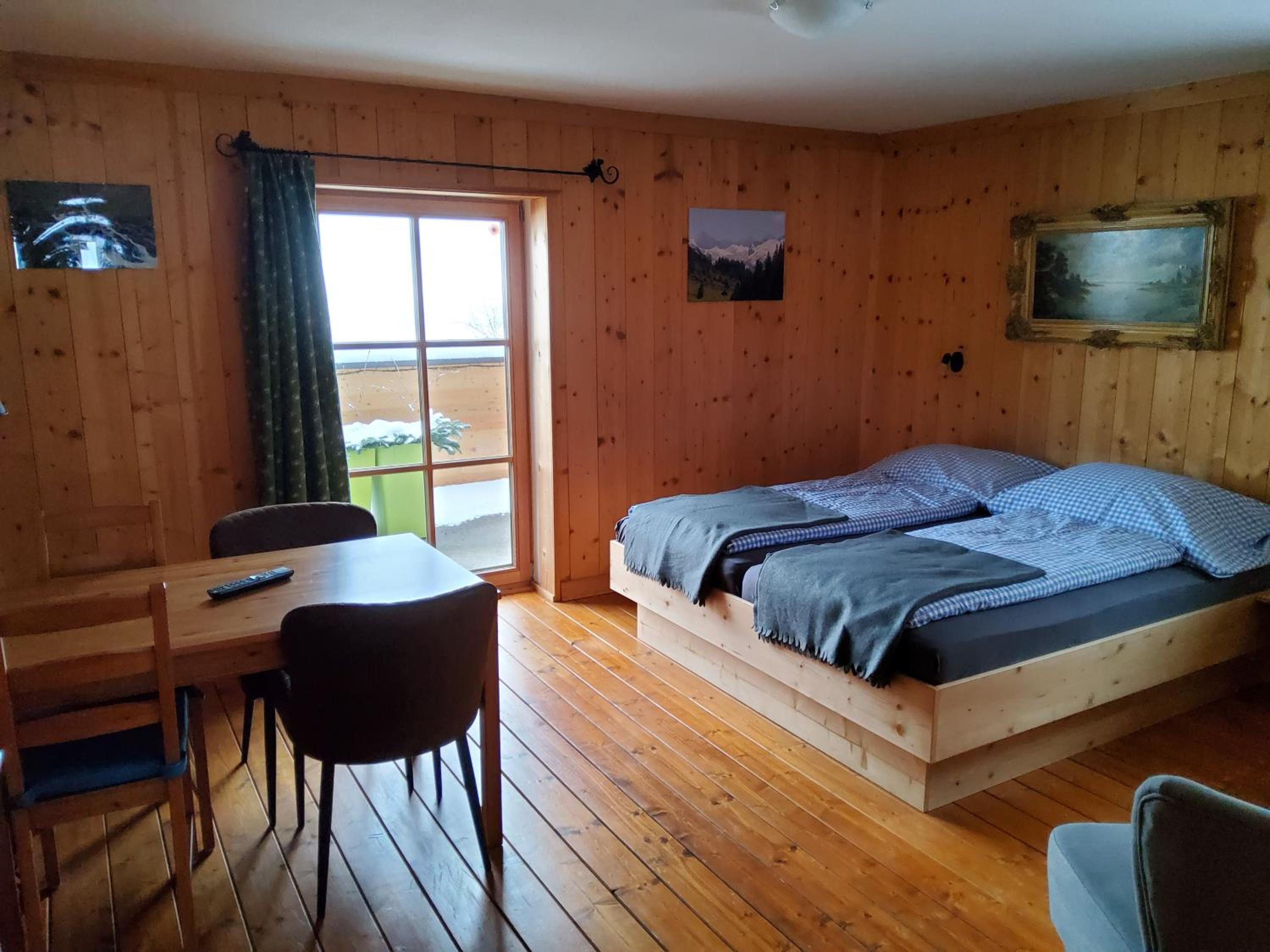One-Bedroom Apartment - Resterhöhe photo 2