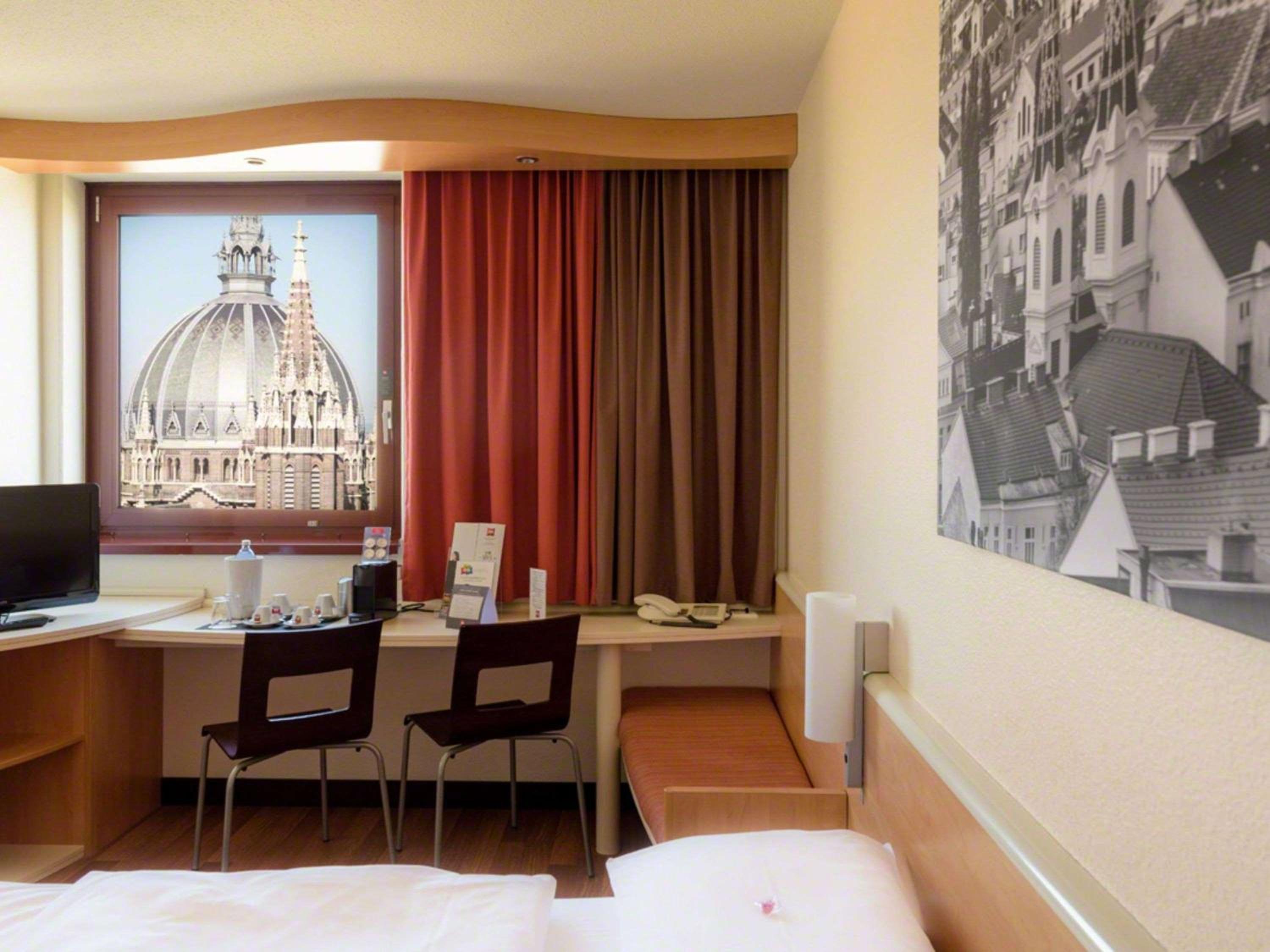 Standard Double Room with Panoramic View photo 2