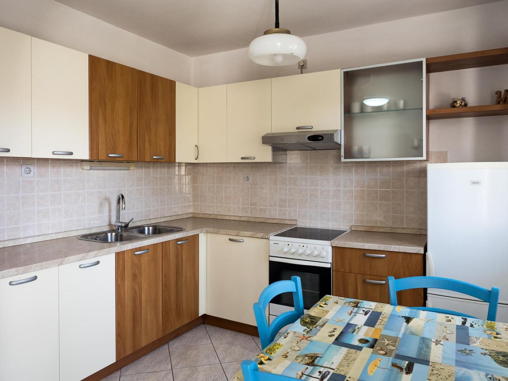 Studio Apartment with Sea View photo 2
