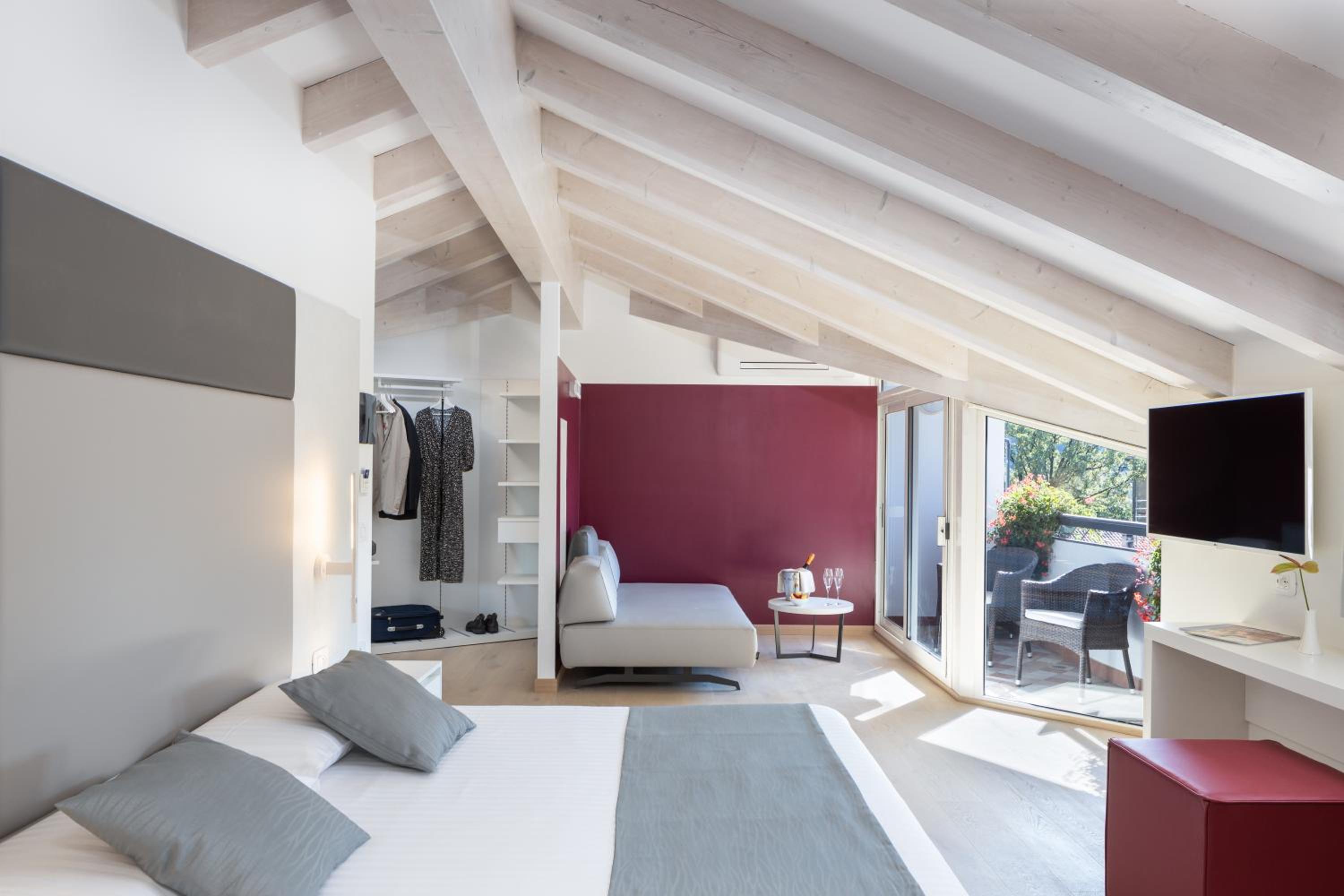 Deluxe Junior Suite