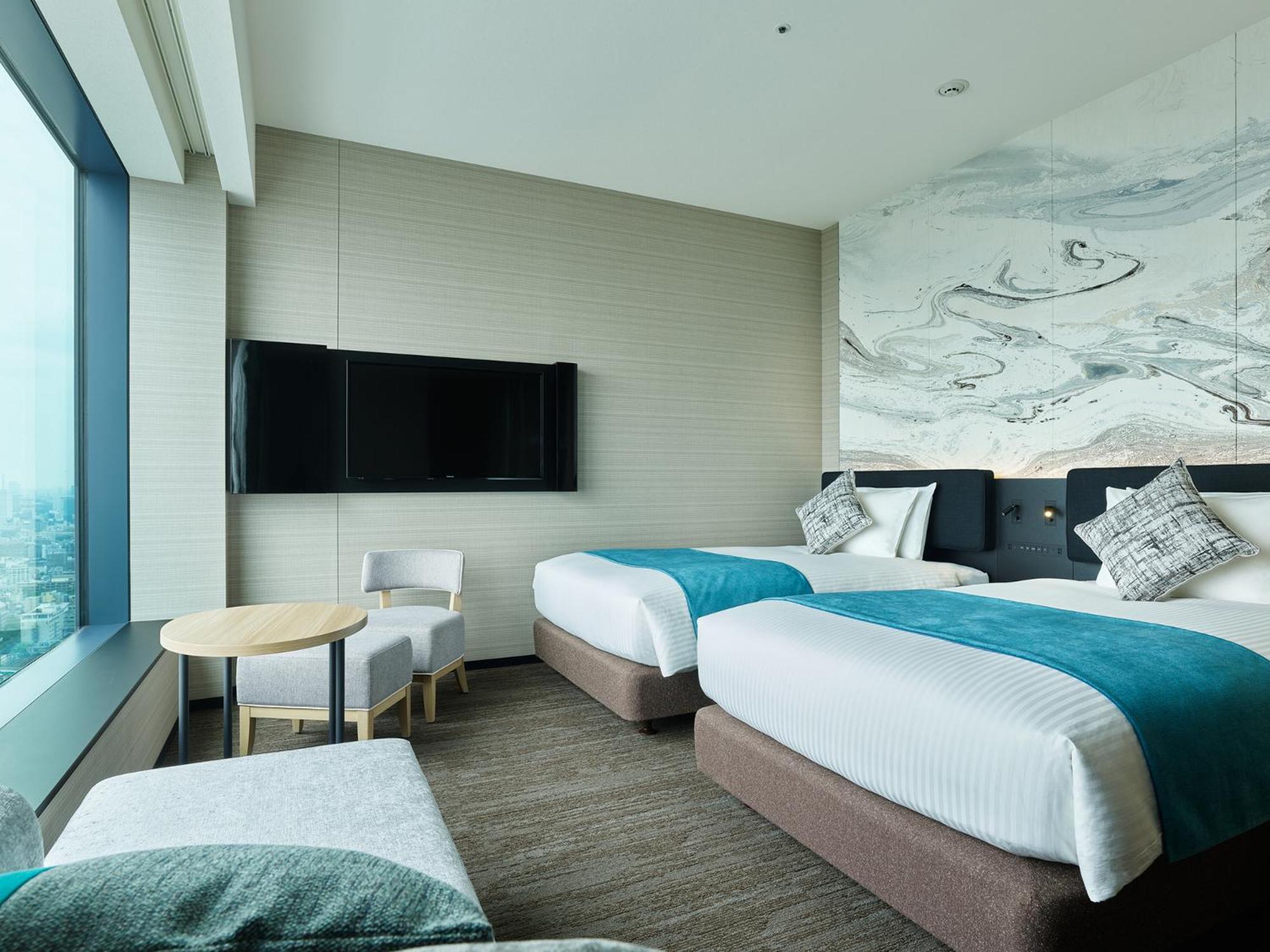 Superior Twin Room with View Bath - Non-Smoking - Photo 1