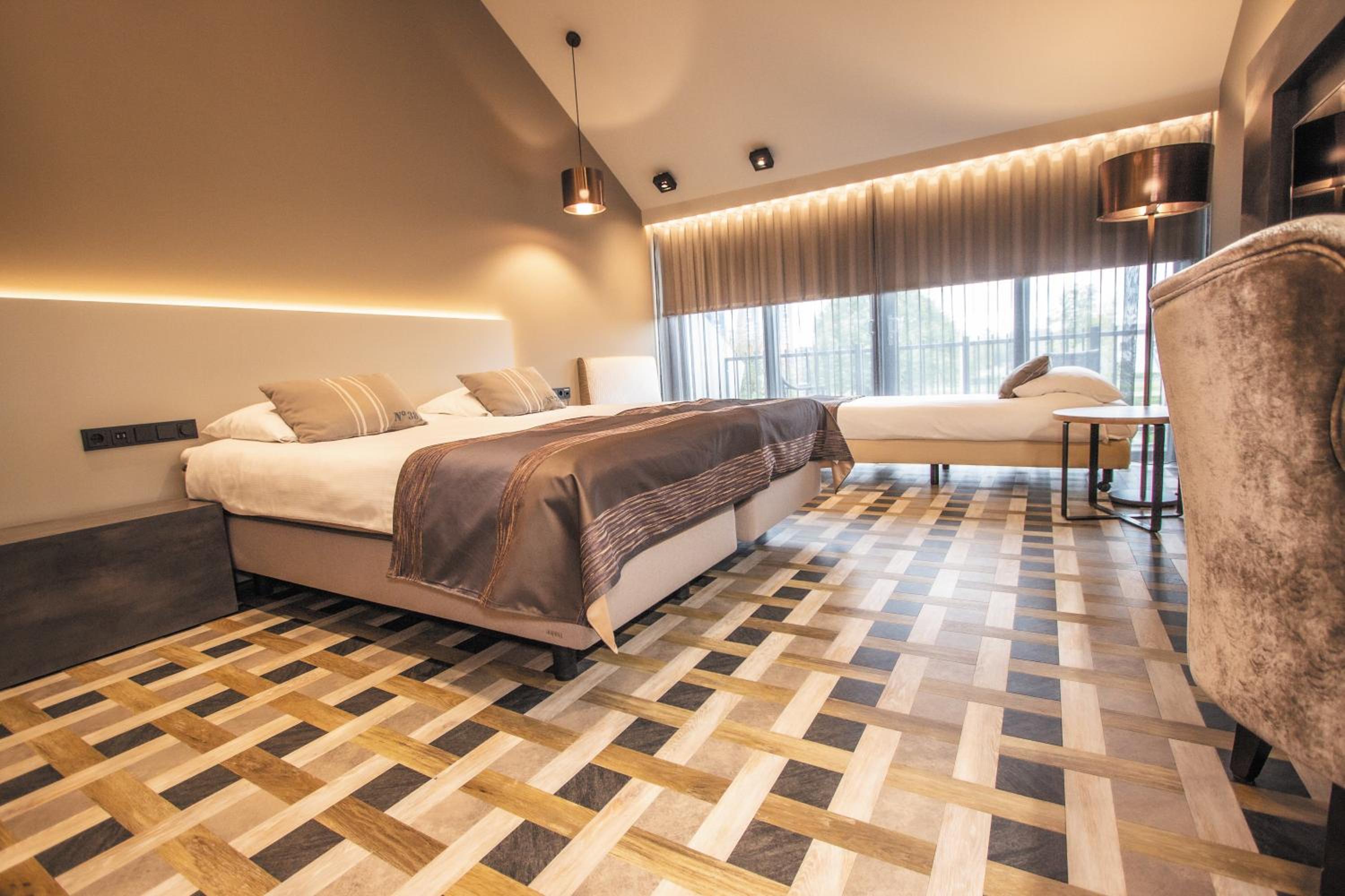 Triple Room with Three Single Beds - Non-Smoking - Photo 7