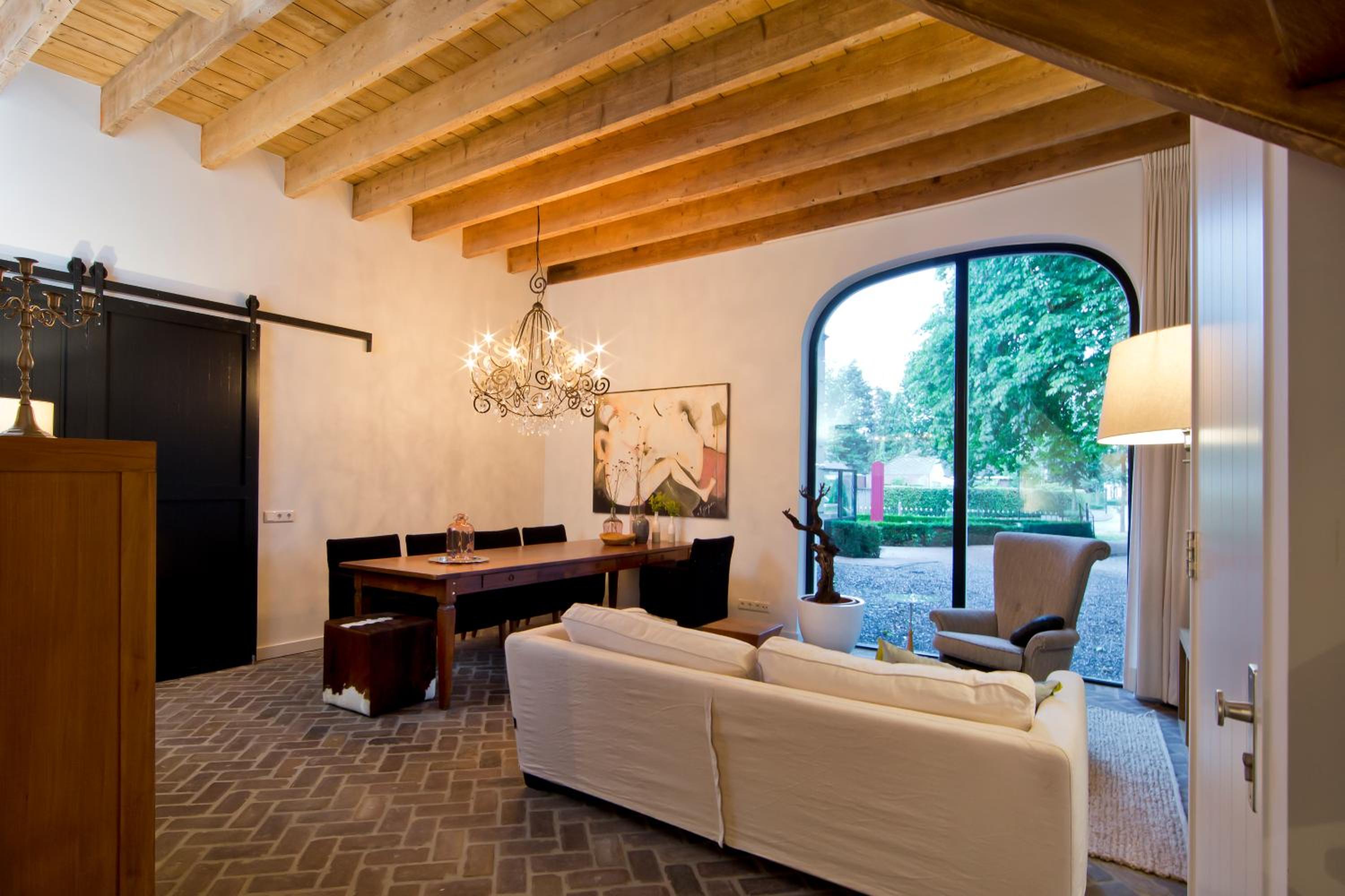 Superior Villa photo 1