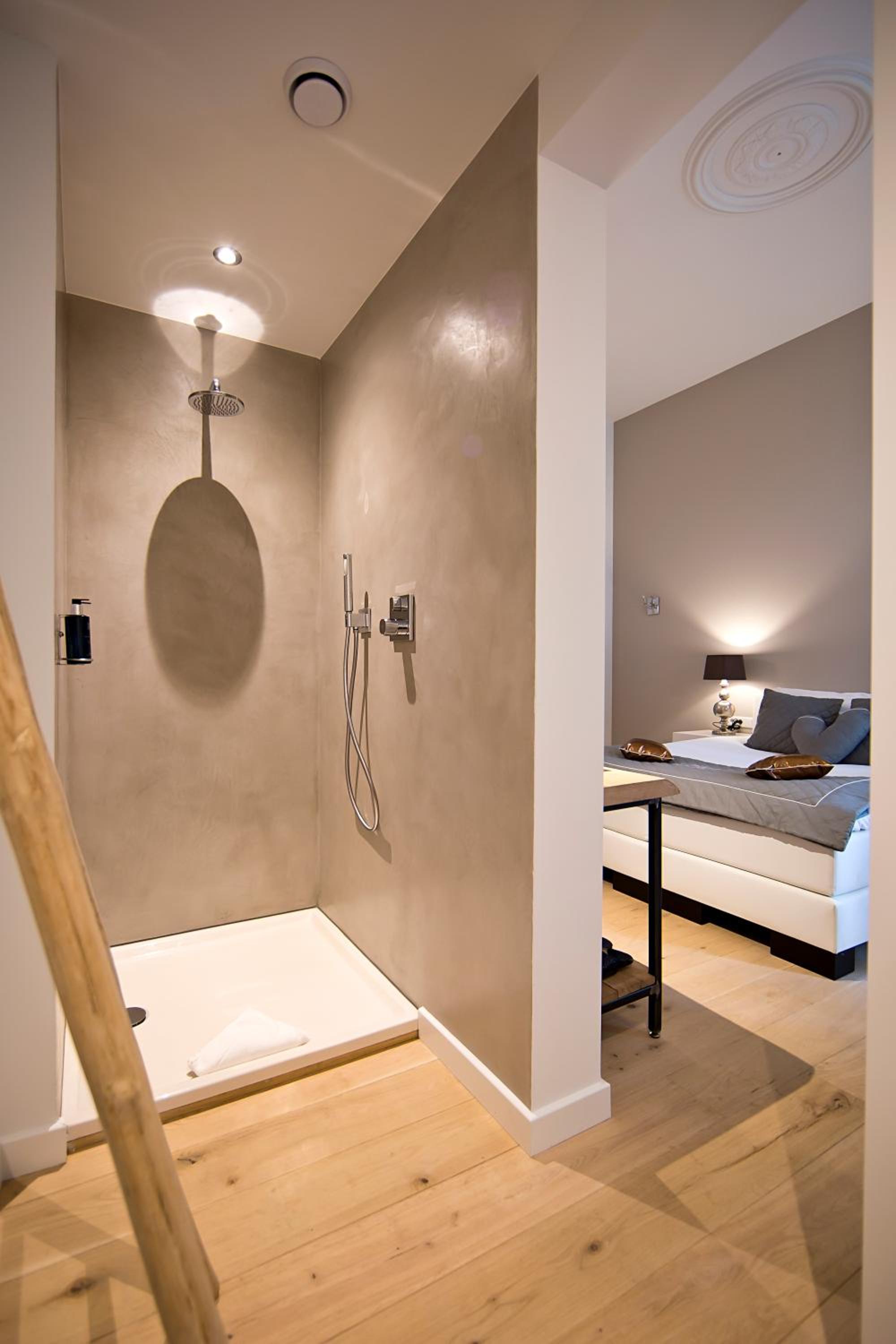 Standard Double Room photo 3