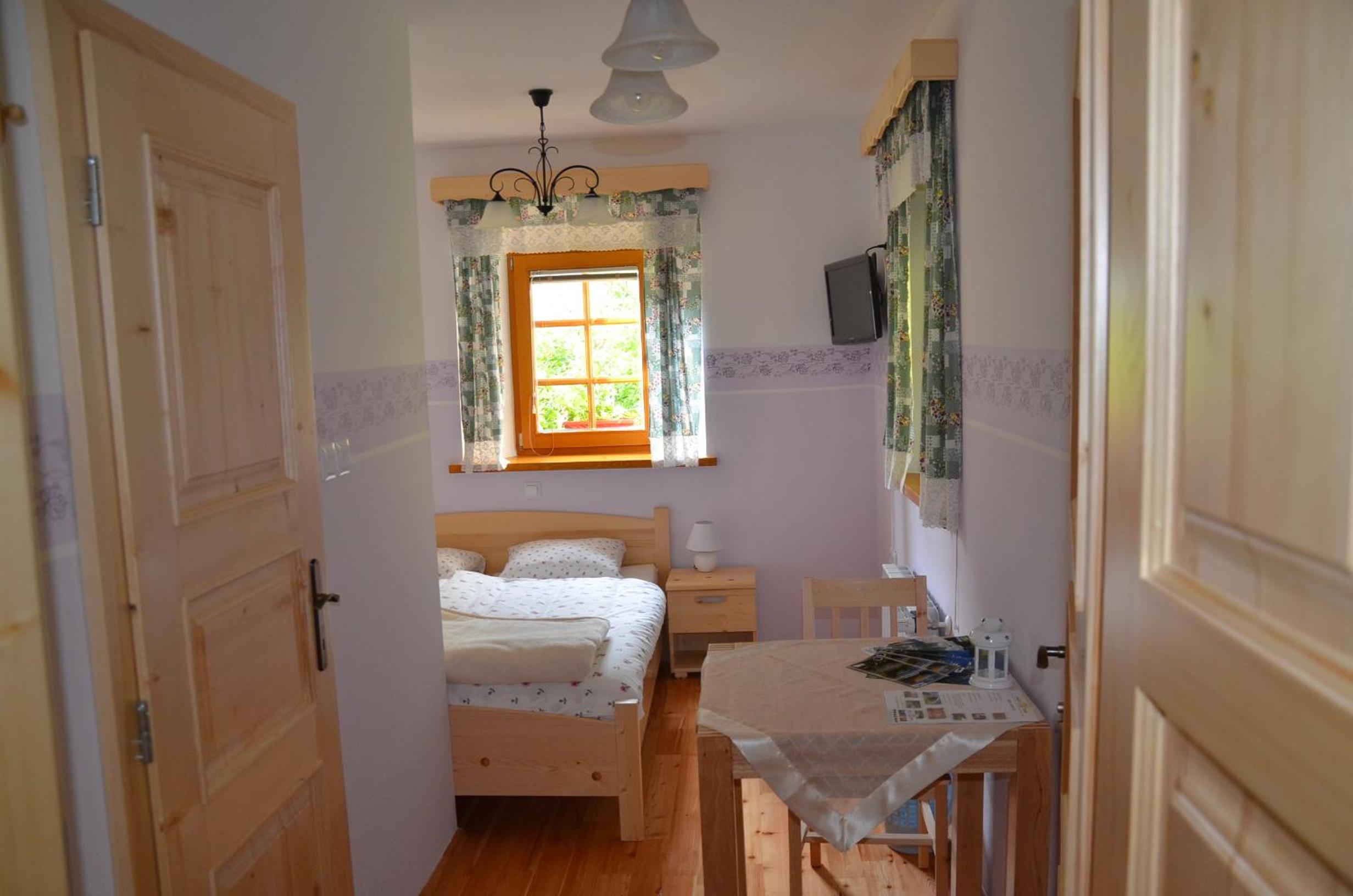 Single Room photo 2