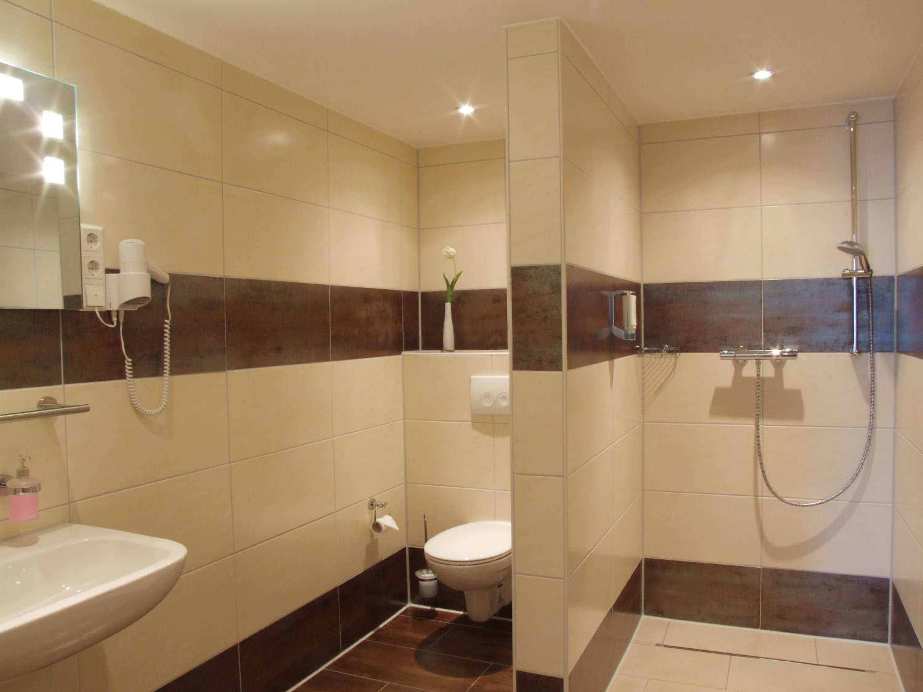 Double Room - Photo 6