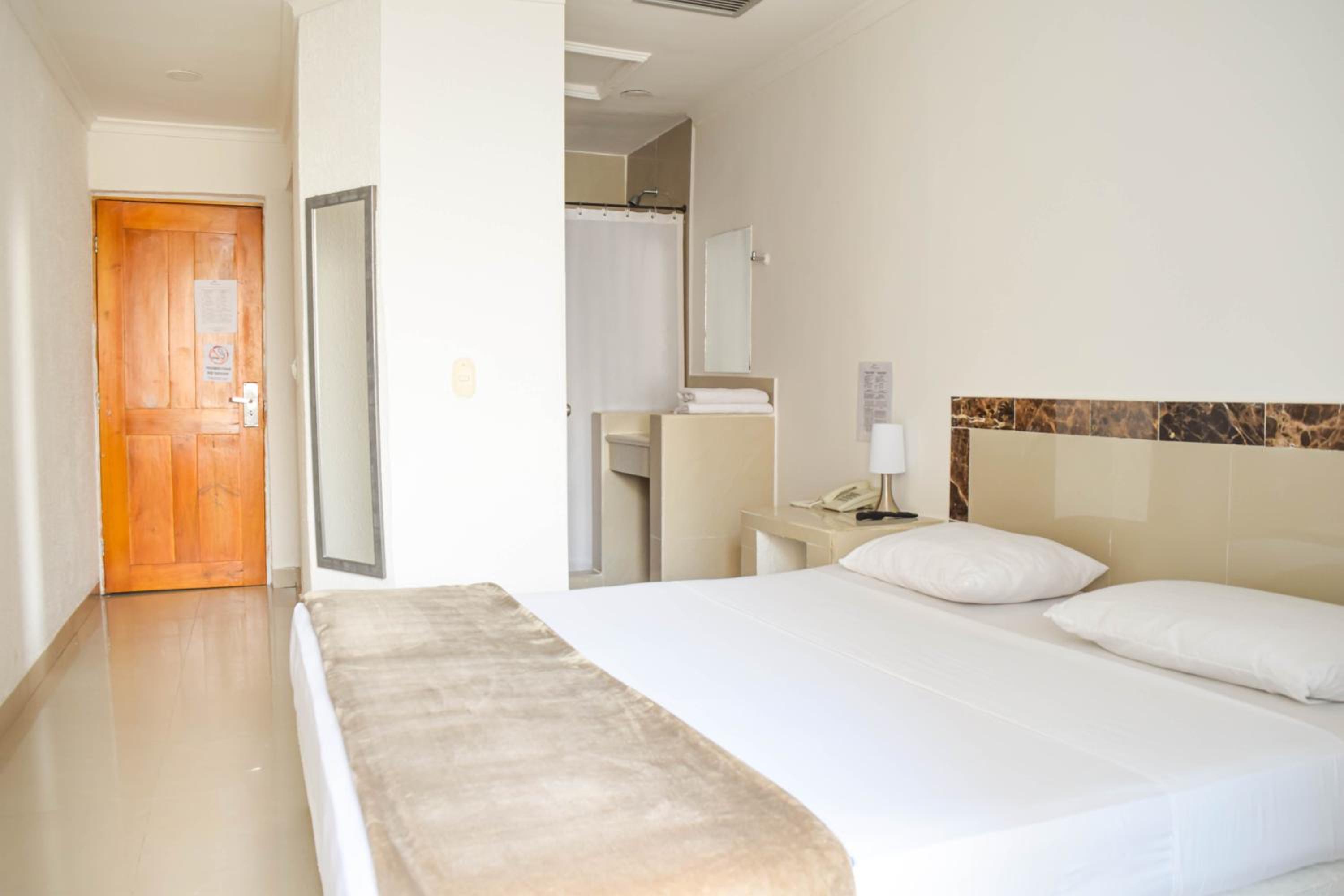 Double Room - Photo 1