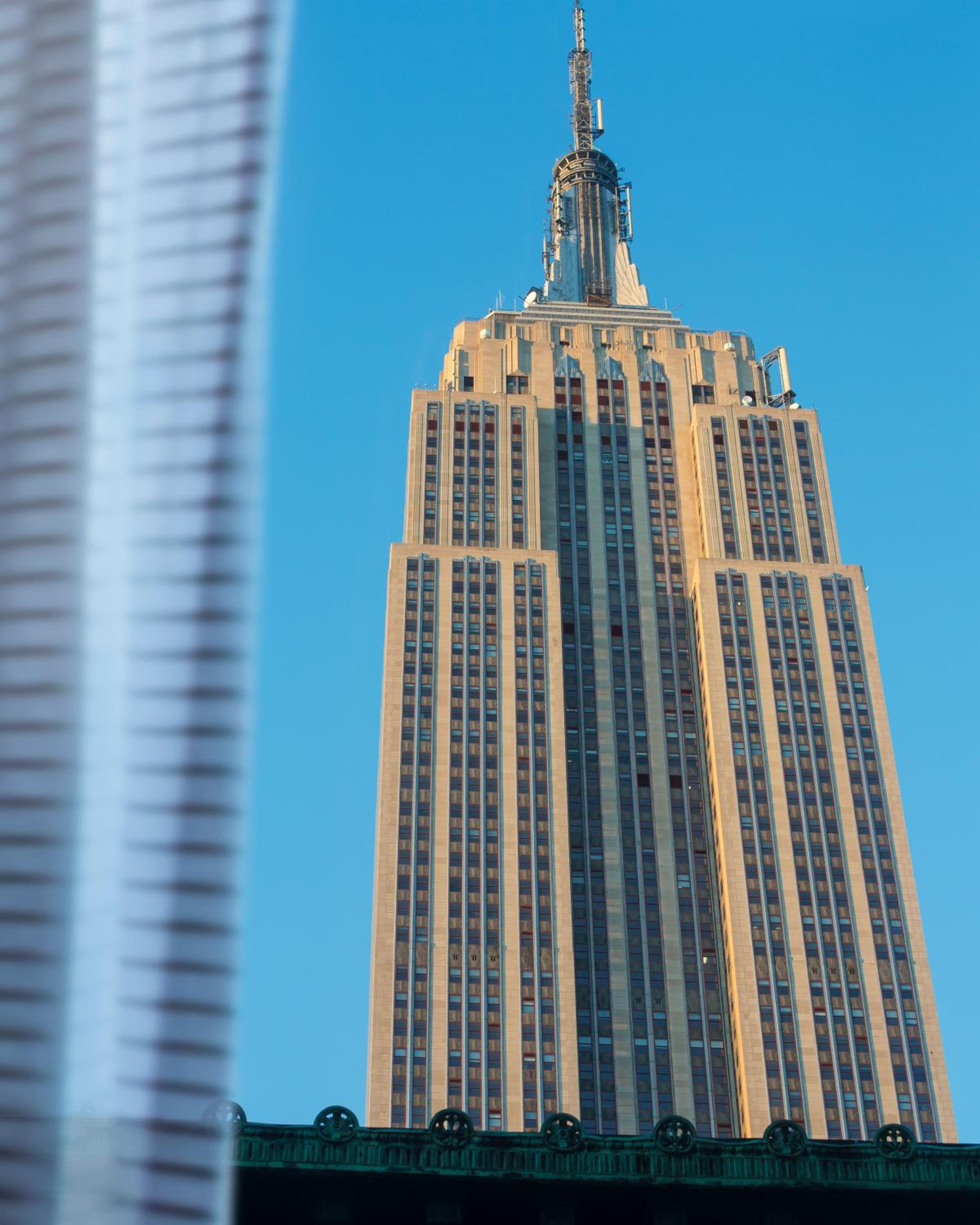 Club One-Bedroom Empire State View Suite
