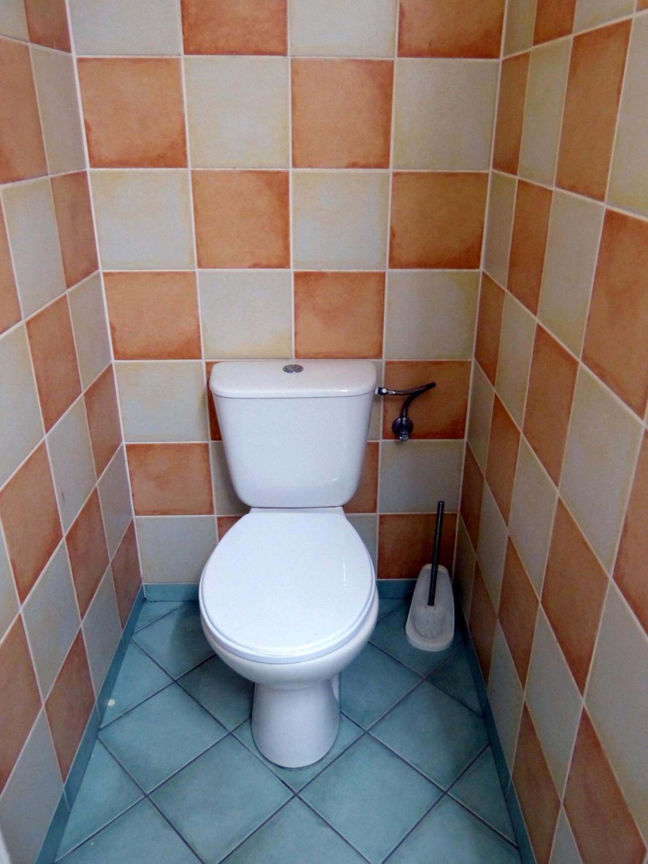 Quadruple Room with Shared Bathroom photo 3