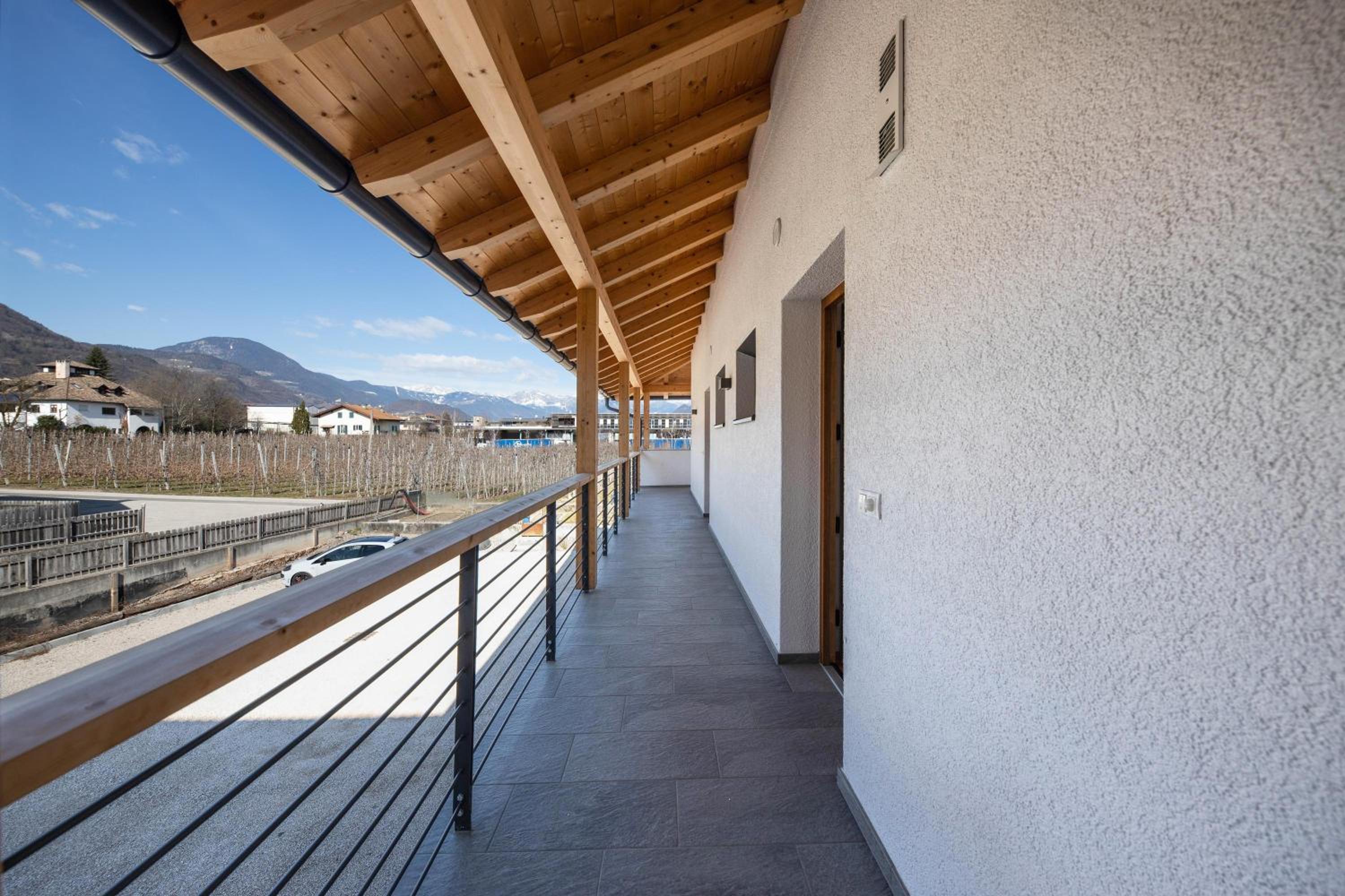 Superior One-Bedroom Apartment with Balcony - Photo 16