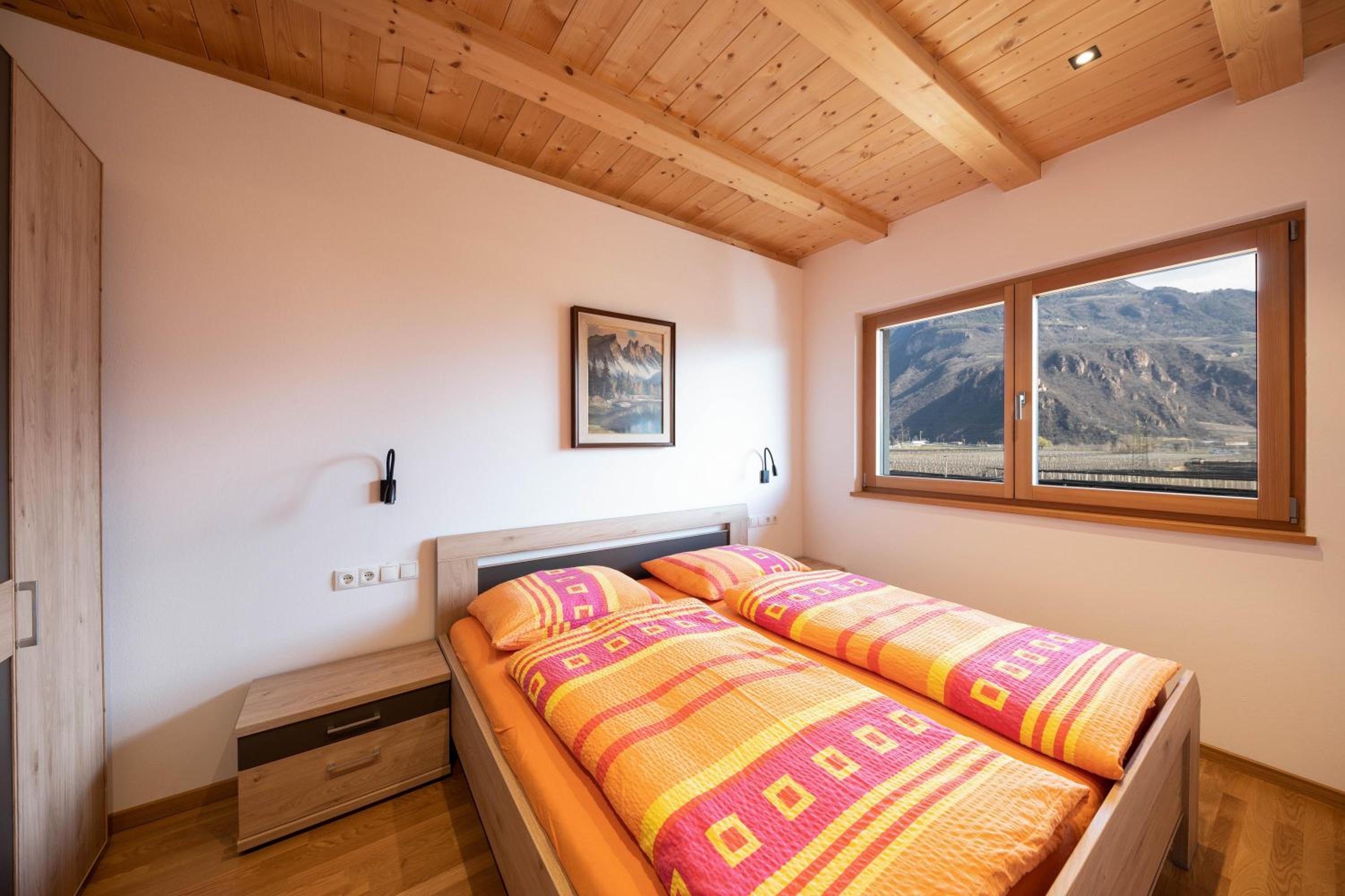 Superior One-Bedroom Apartment with Balcony - Photo 9