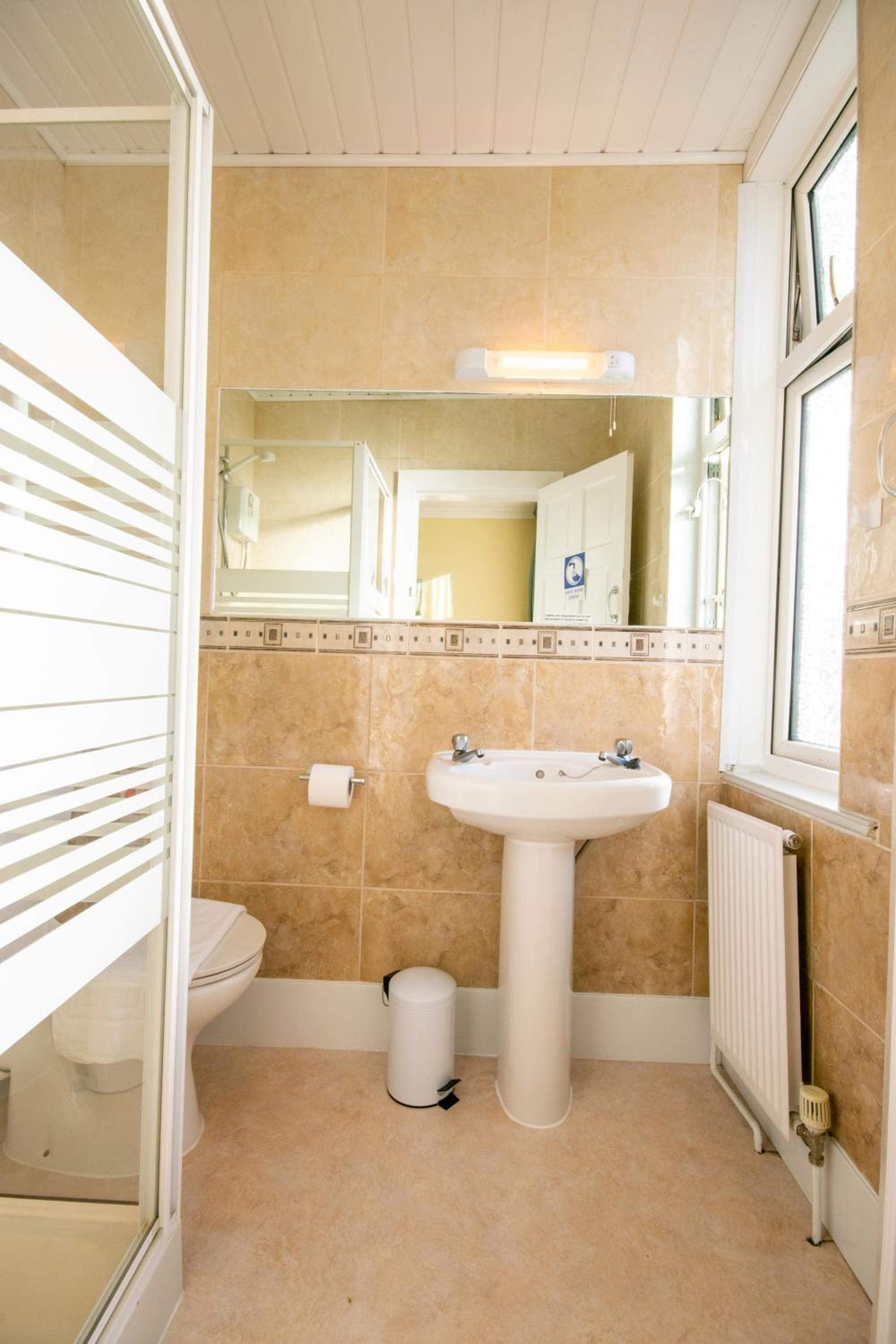 Family Room with Shower photo 3