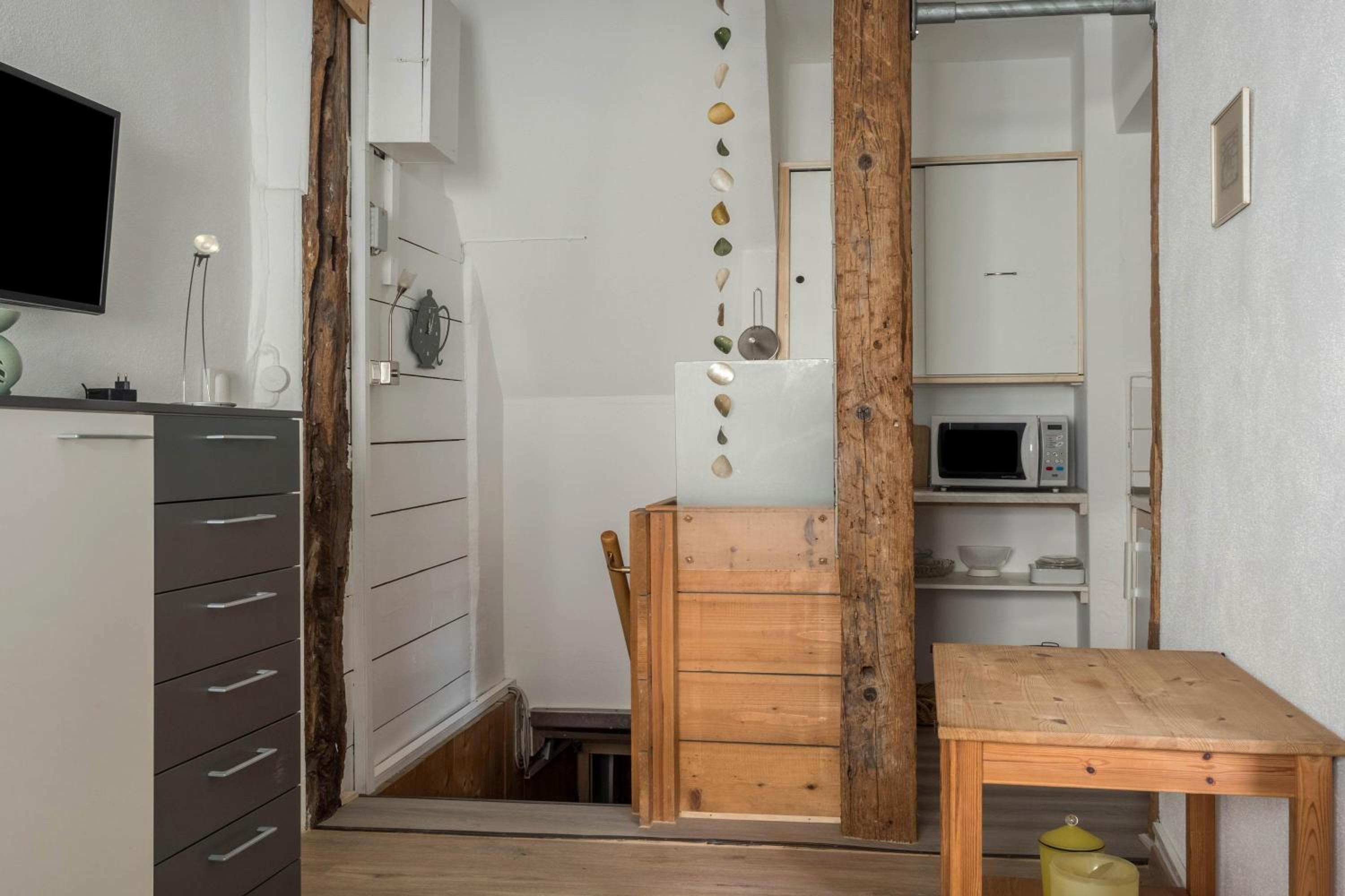 Superior One-Bedroom Apartment
