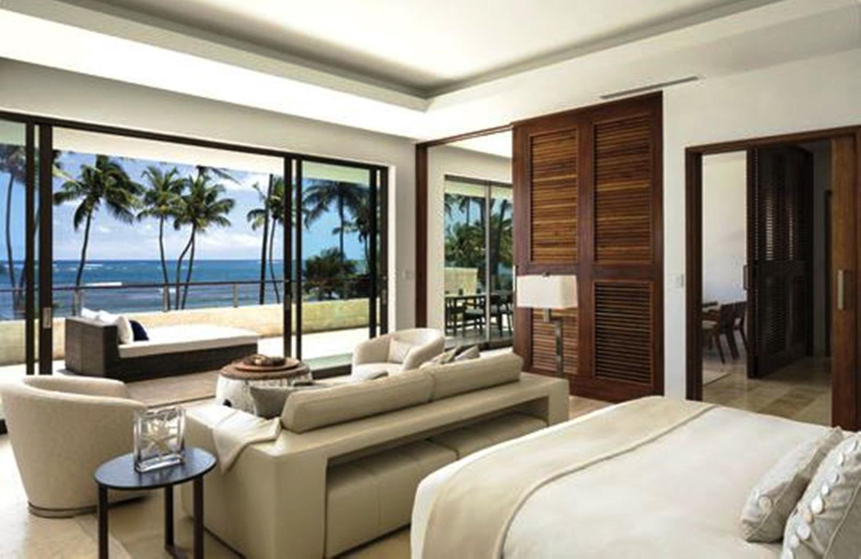 Four Bedroom Penthouse with Balcony (Non Smoking)