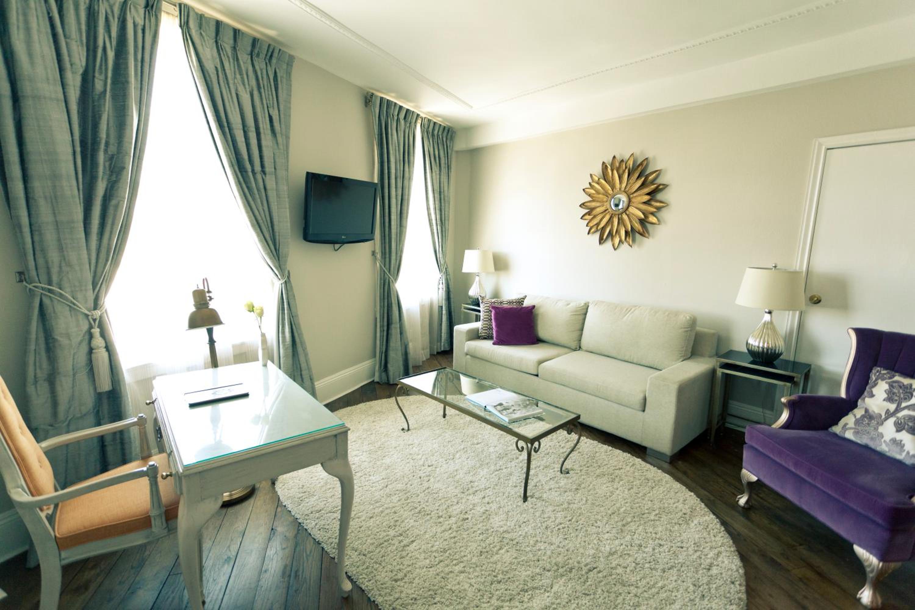 The Culver King Suite photo 1