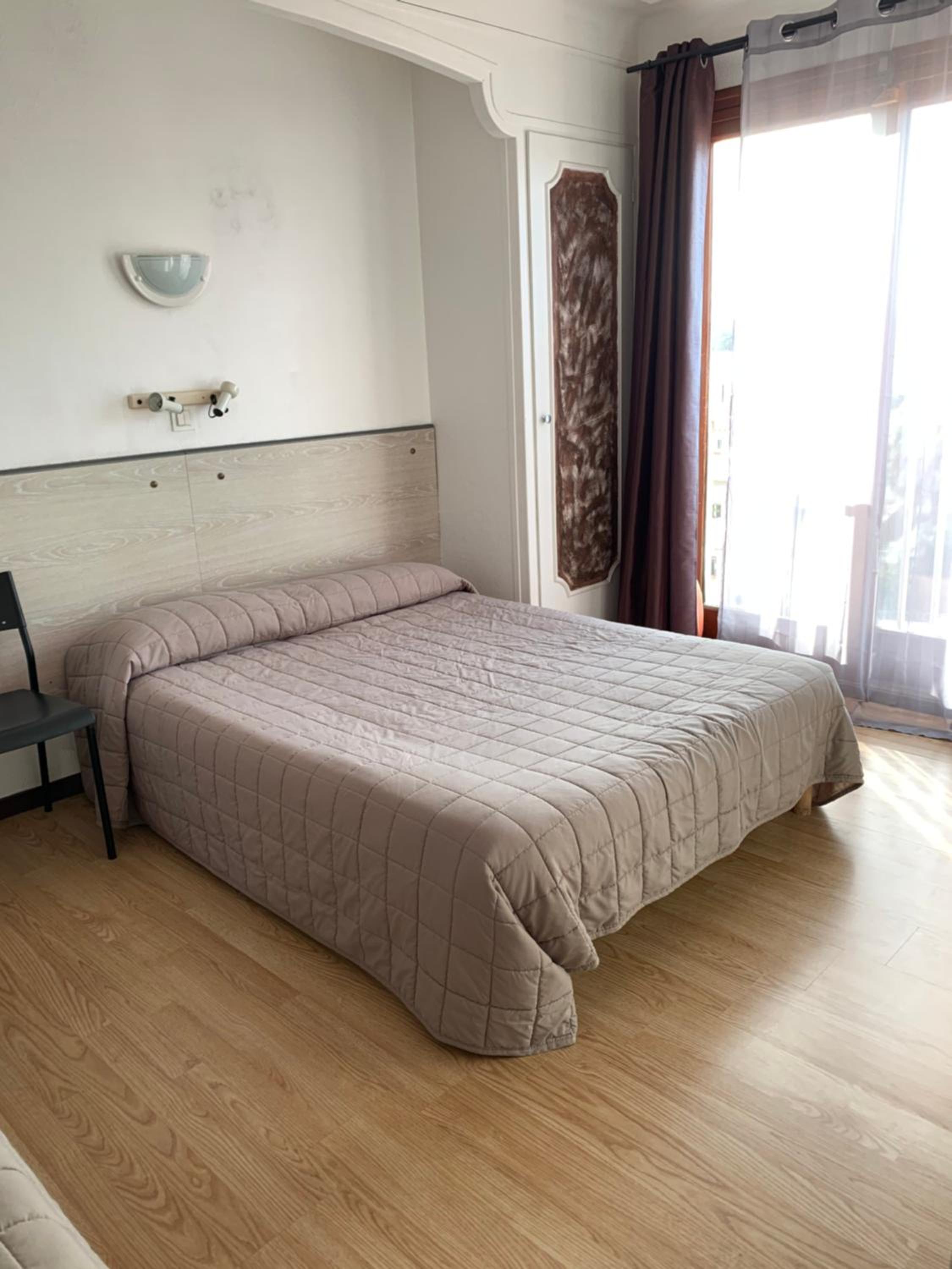 Triple Room with Air Conditioning photo 2