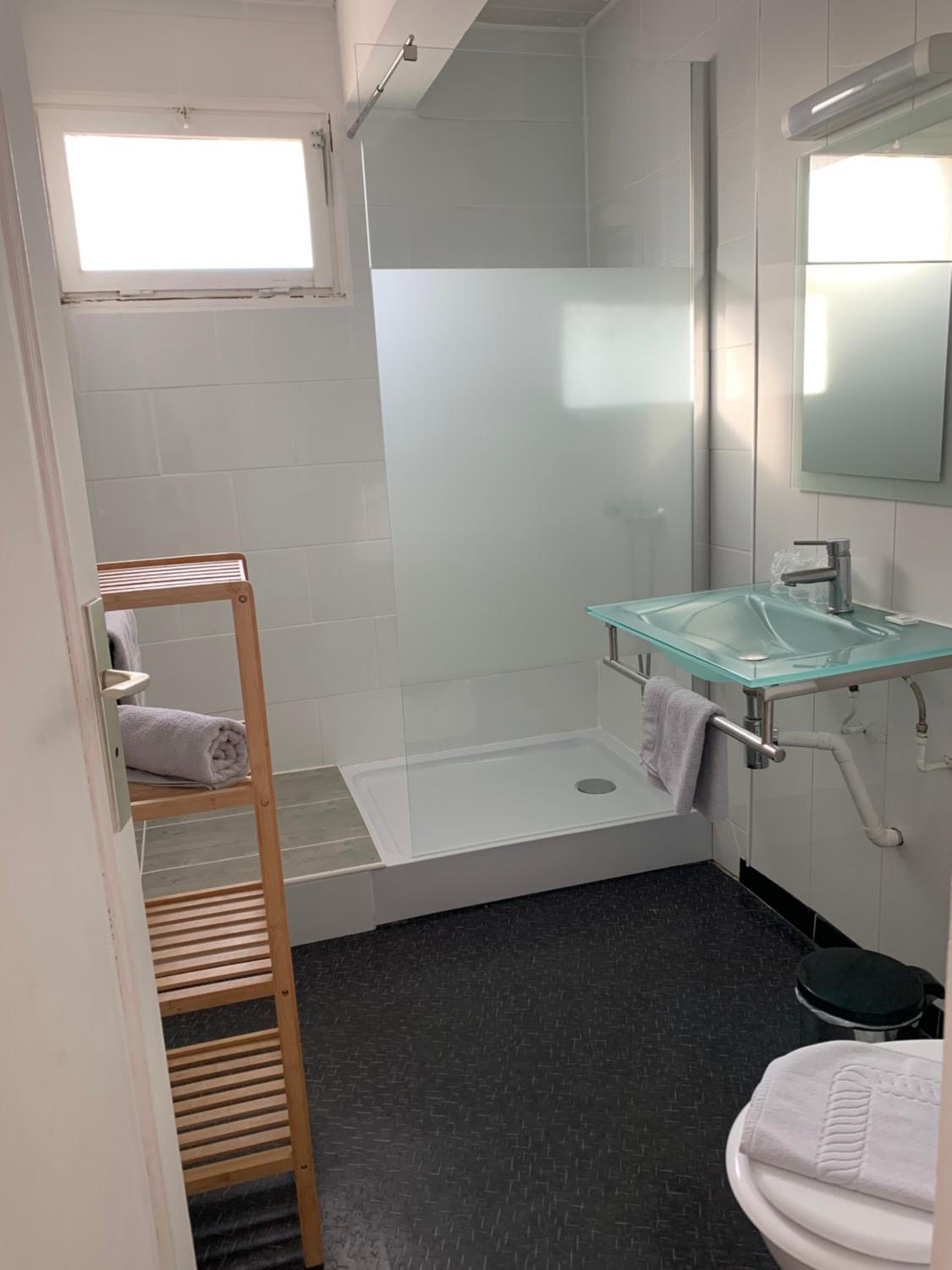 Triple Room with Air Conditioning photo 3