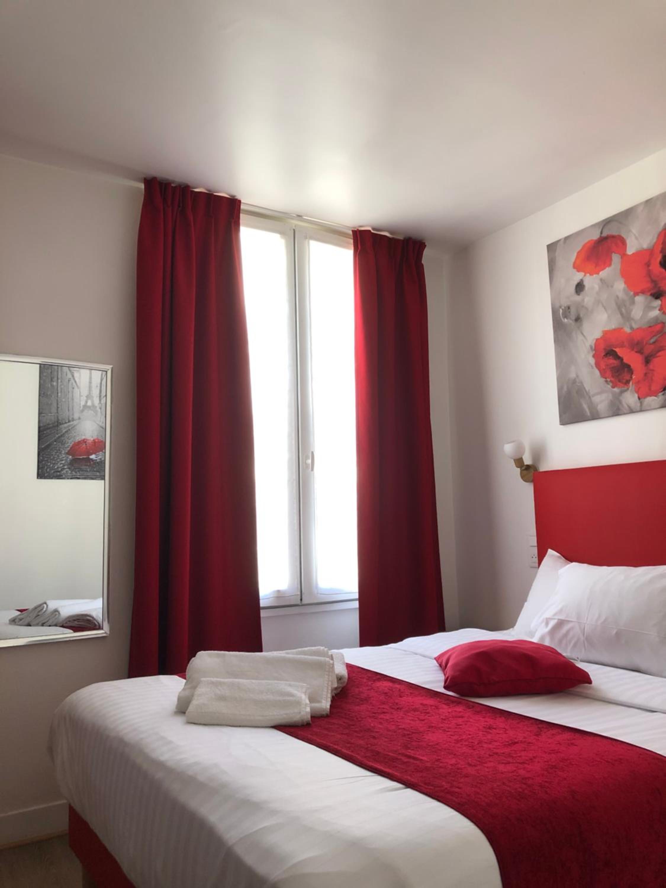 Superior Double Room with Bath photo 2