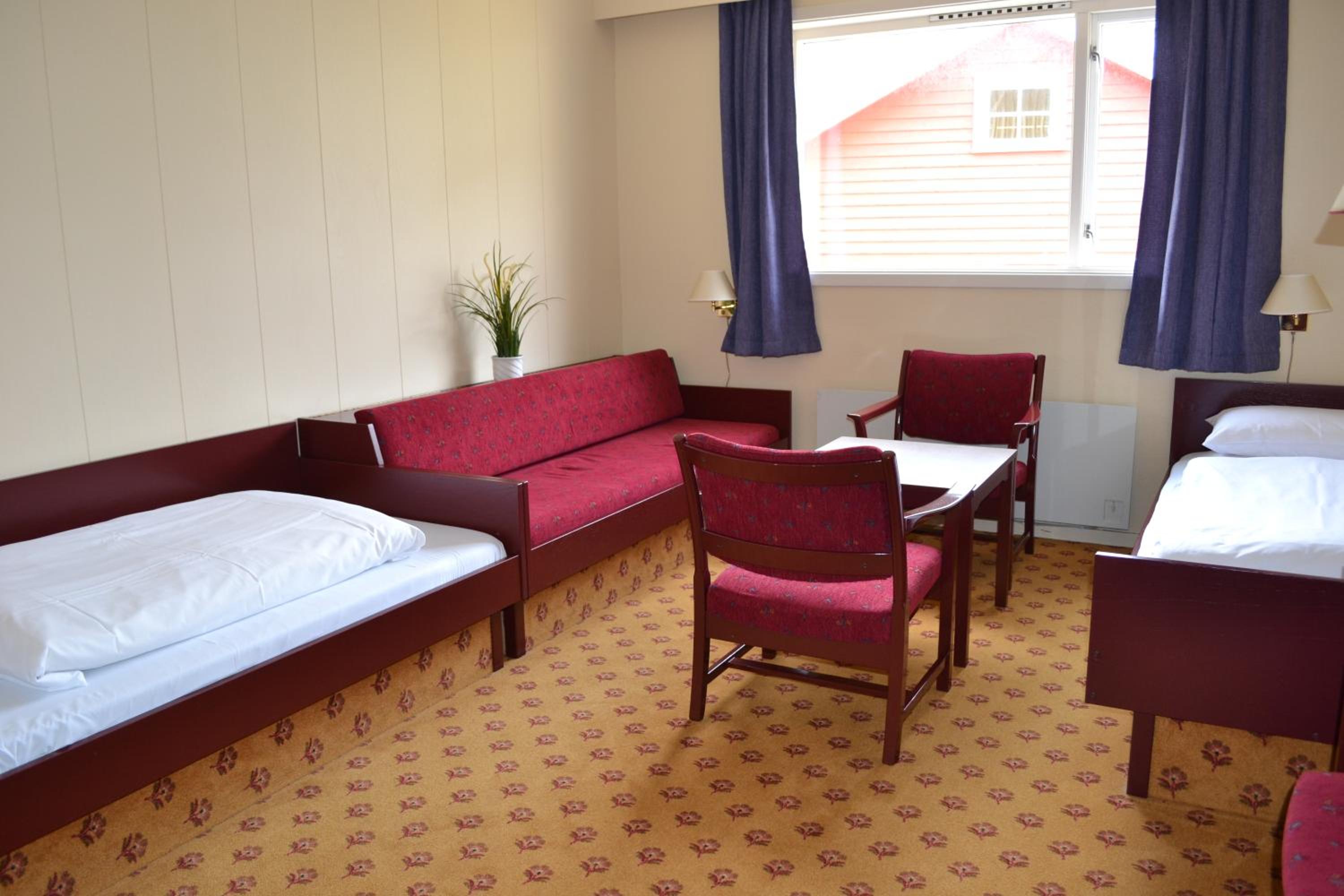 Double or Twin Room with Balcony and Fjord View photo 2