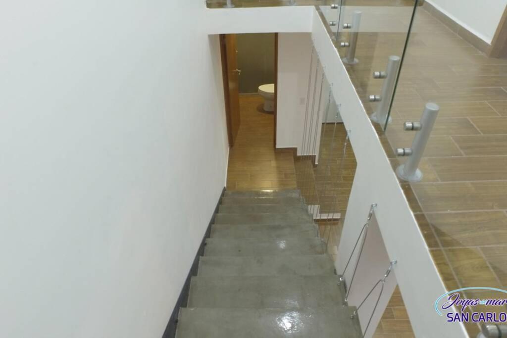 Two-Bedroom Apartment - Photo 31