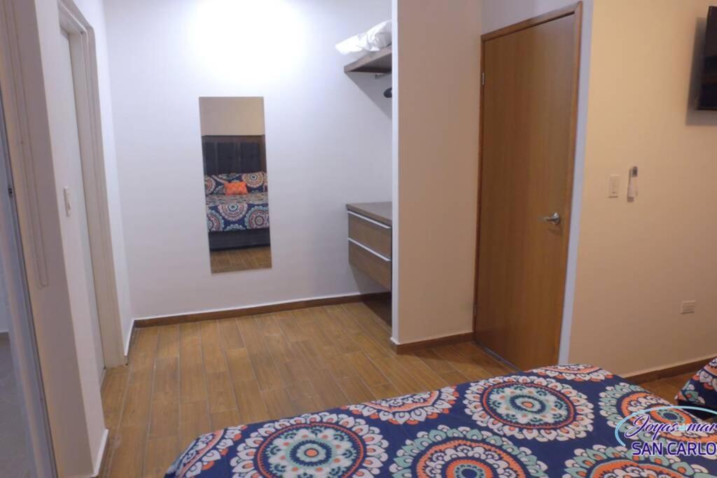 Two-Bedroom Apartment - Photo 24