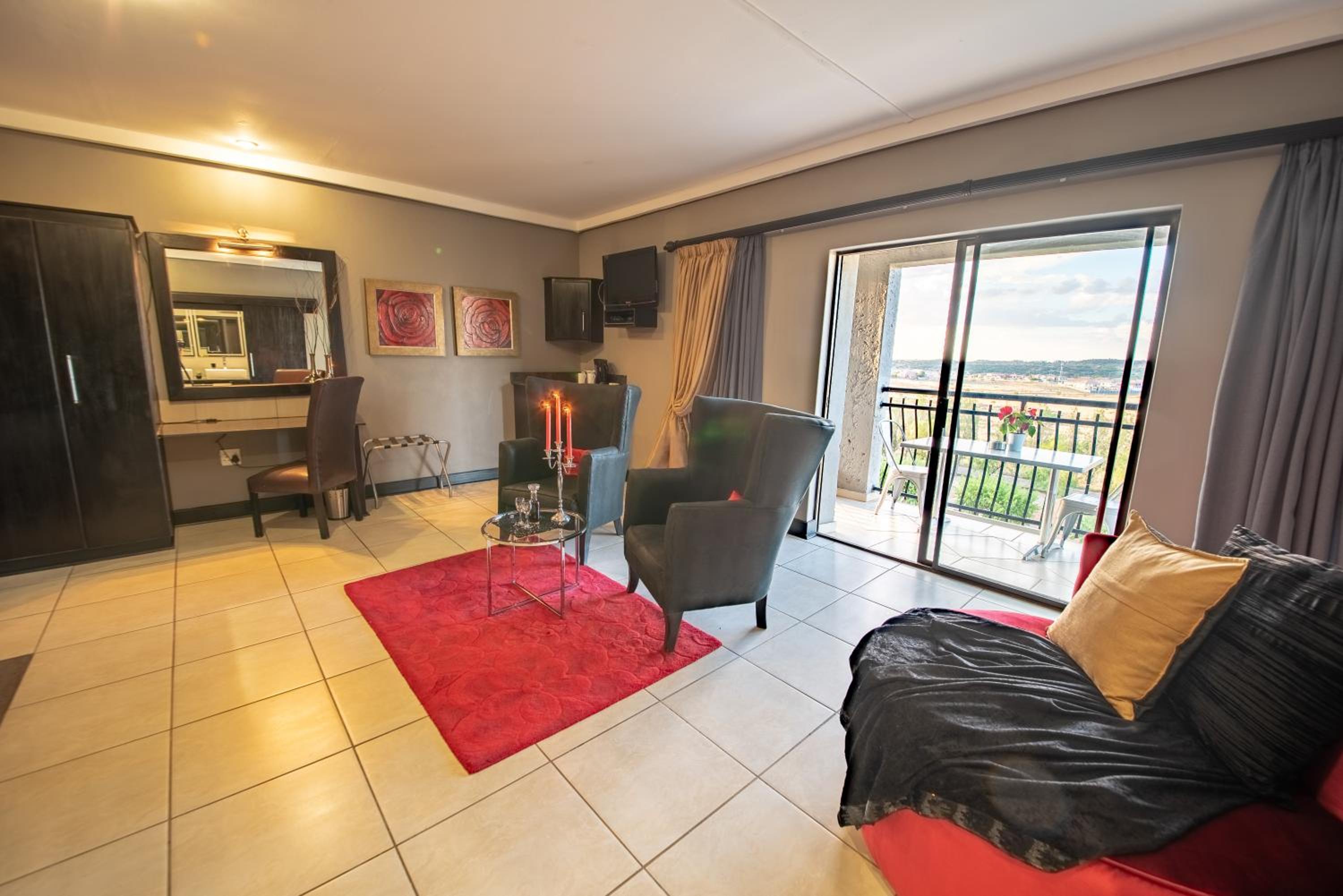 Executive Suite photo 3
