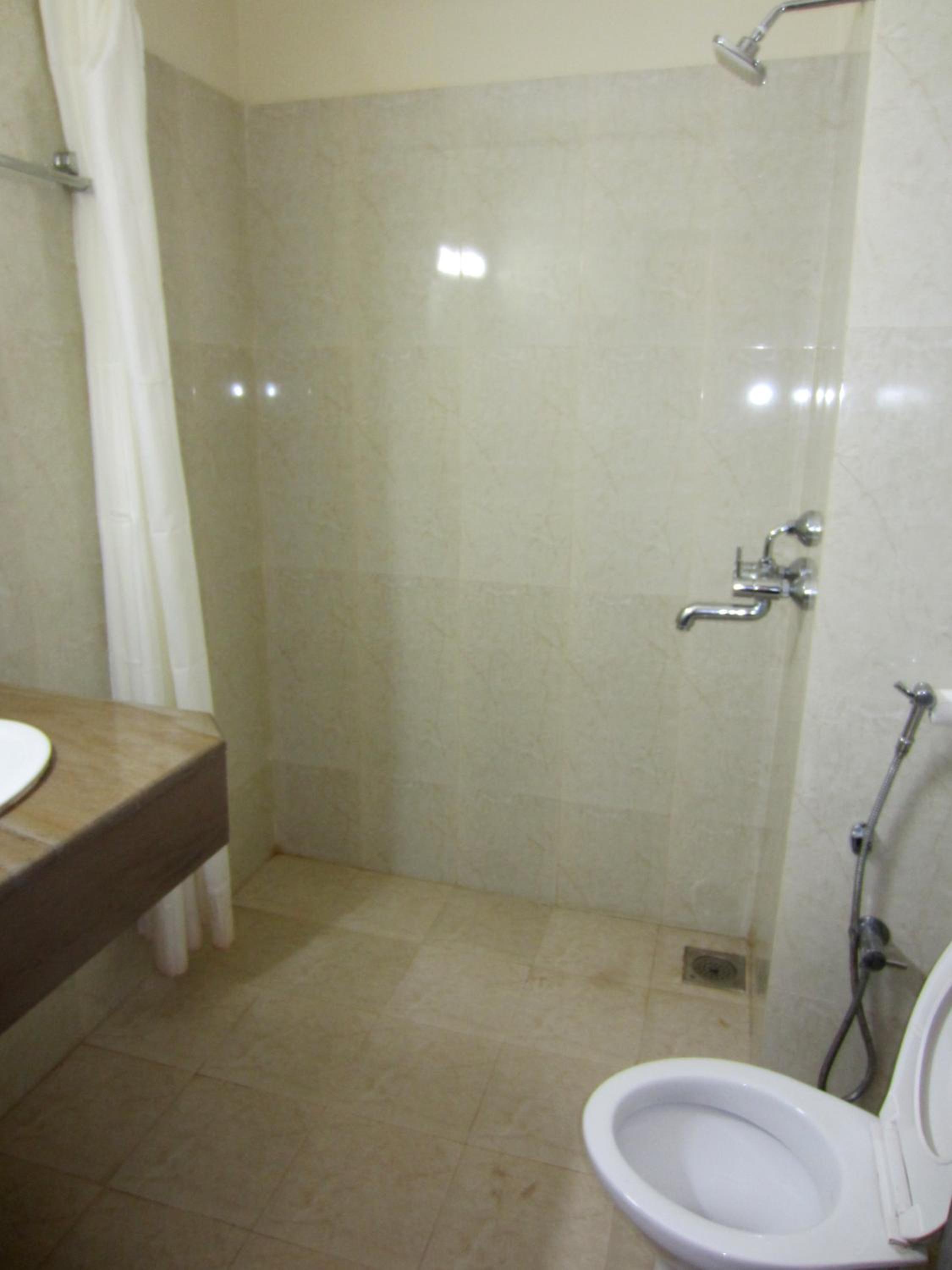 Suite - Photo 4
