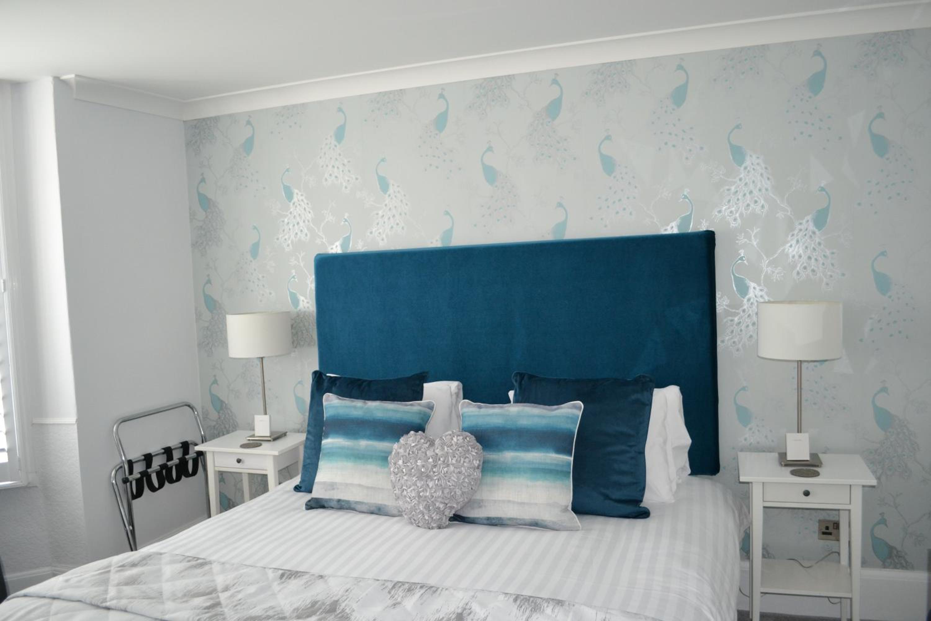 Superior King Room - Peacock