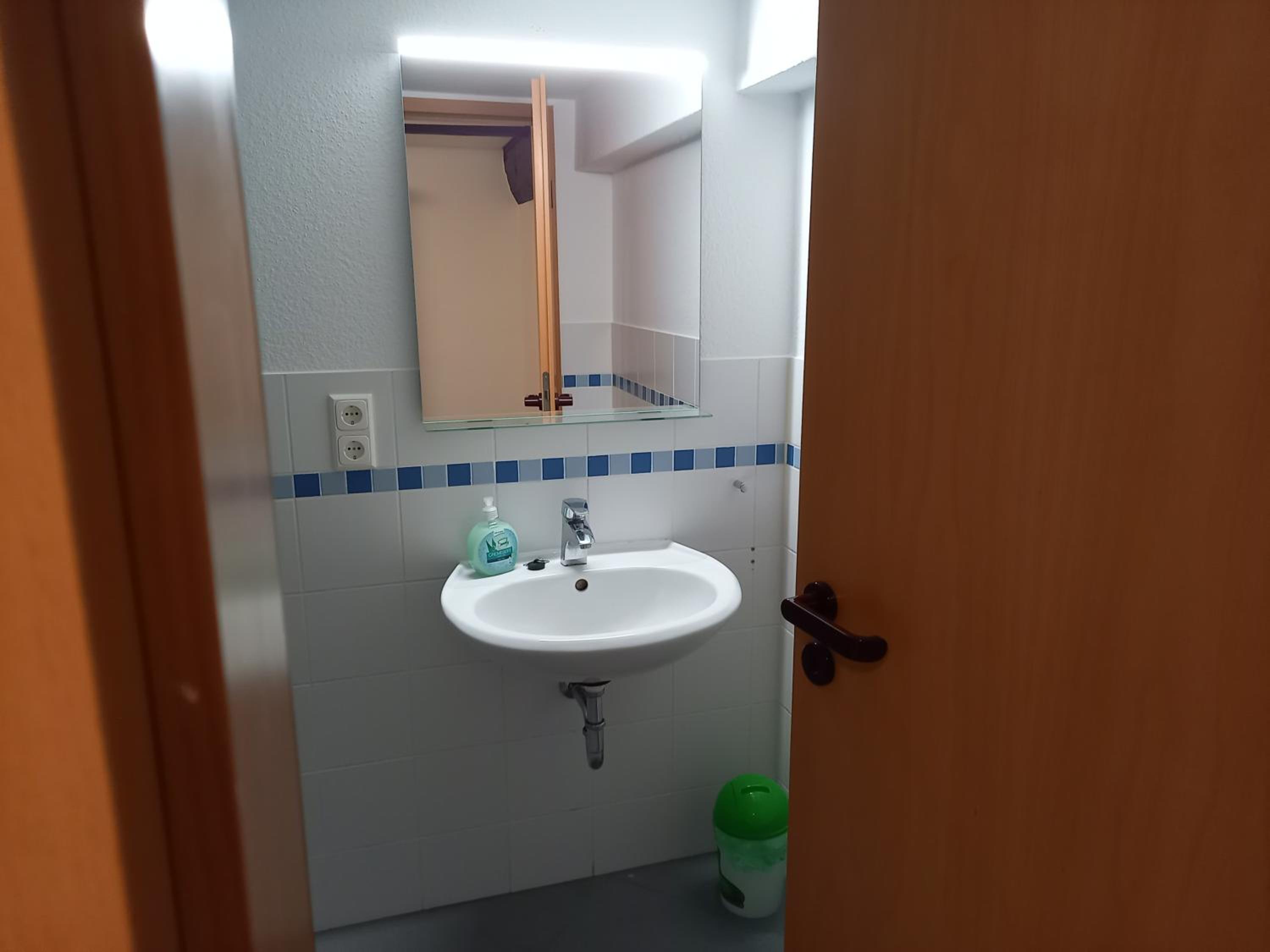 Double Room with Private Bathroom photo 2