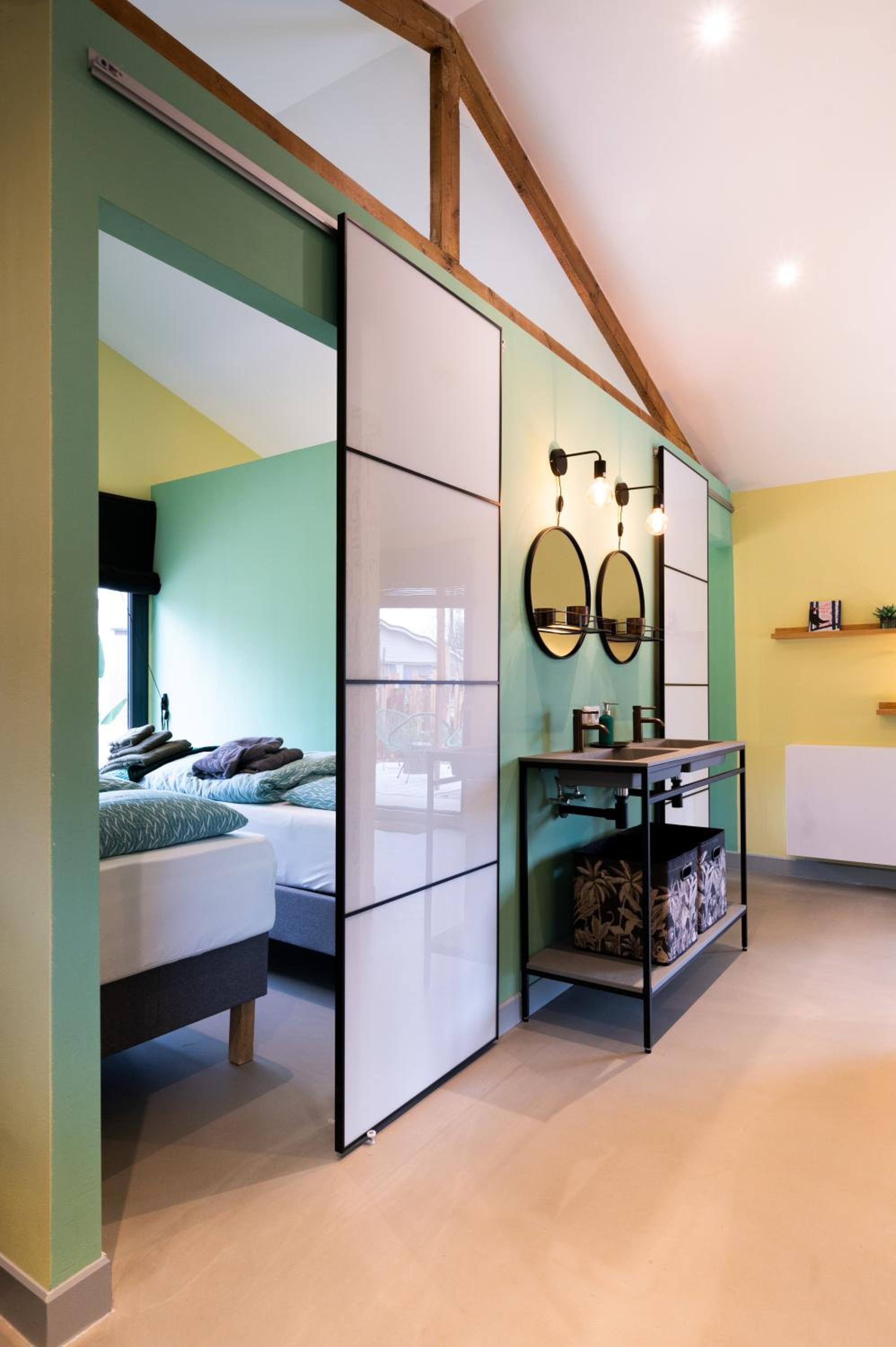 Three-Bedroom House - Photo 3