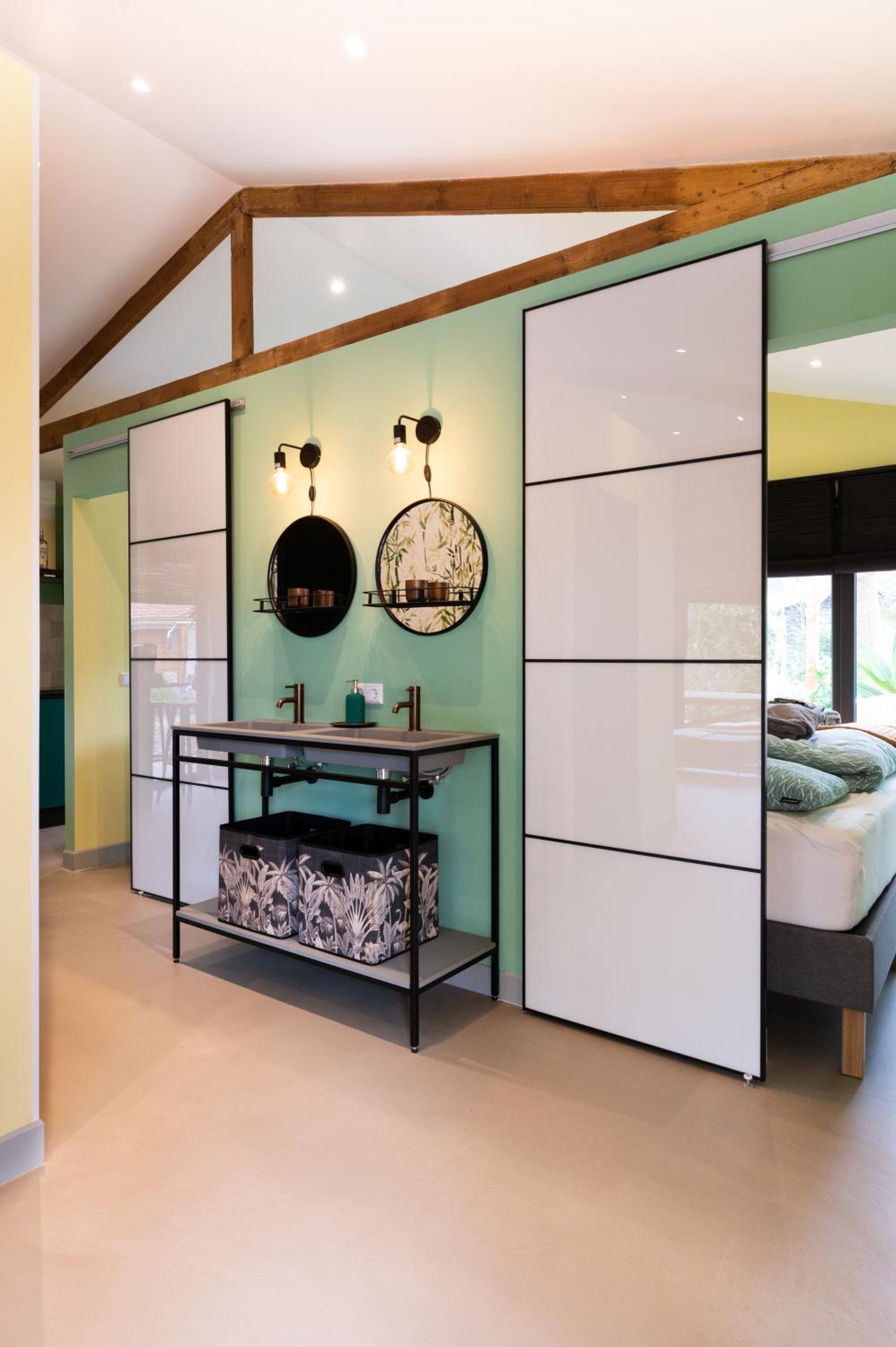 Three-Bedroom House - Photo 2