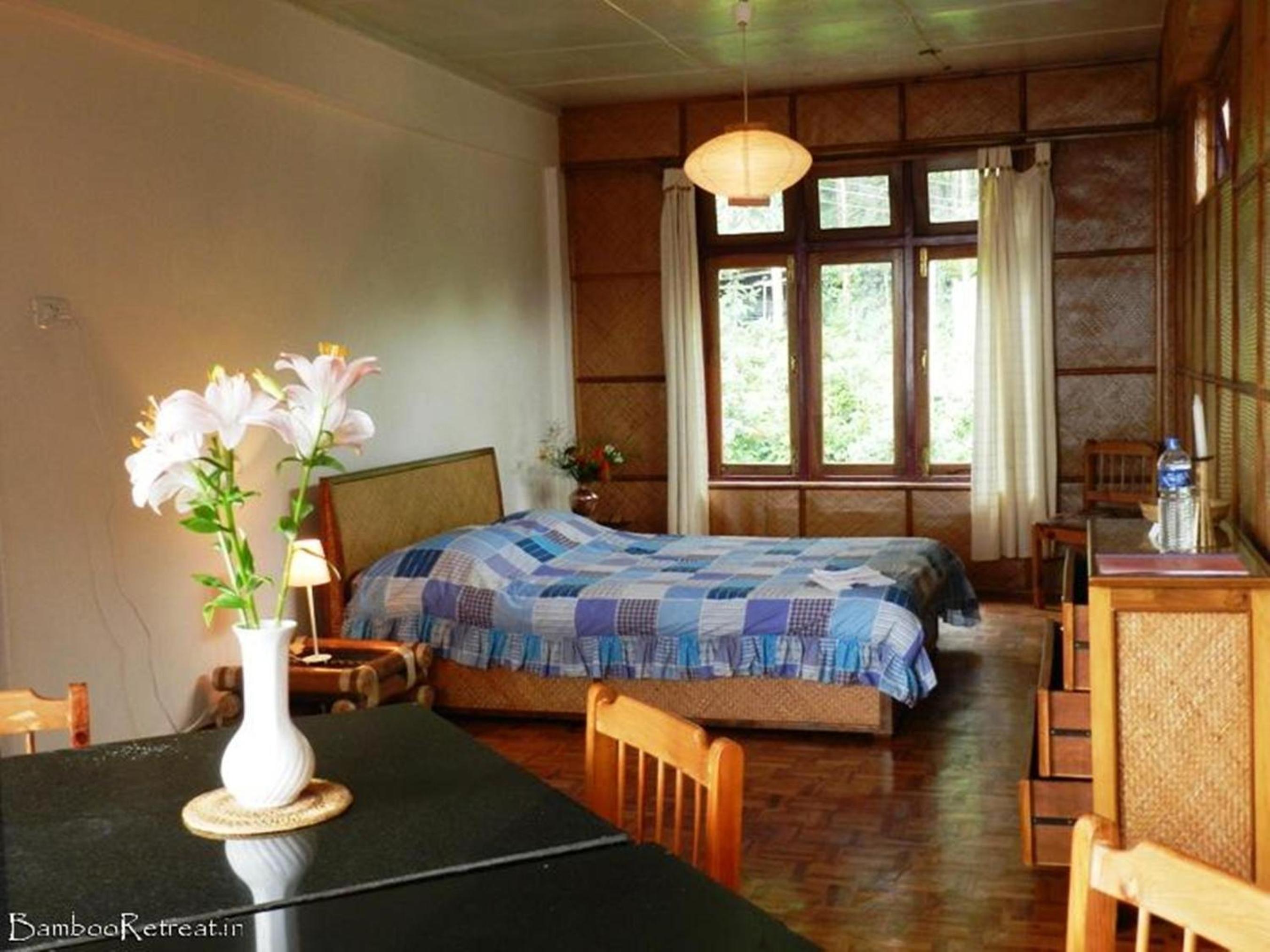 Suite - Photo 1